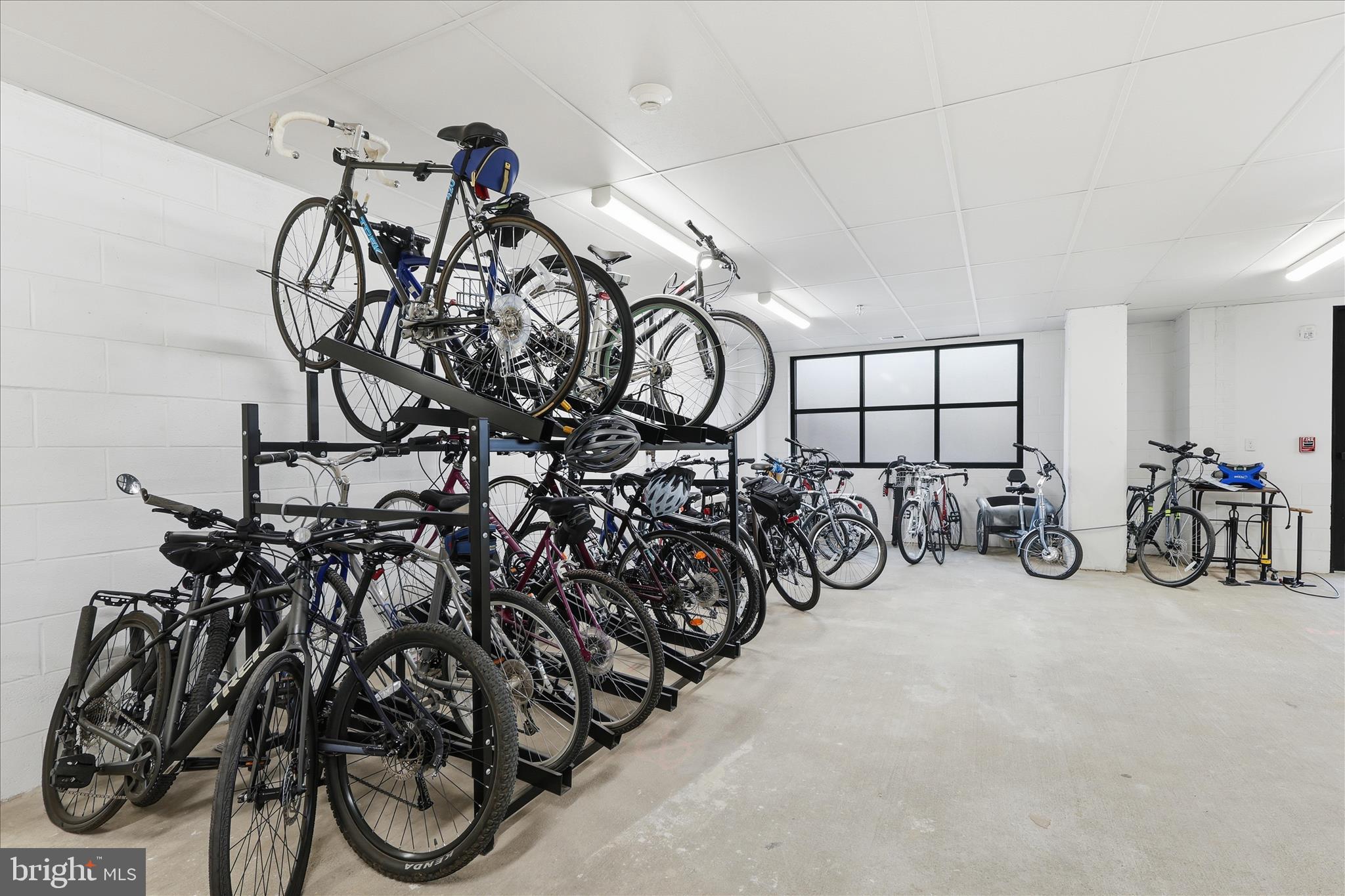 THE ATRIUM AT METROWEST - Residential