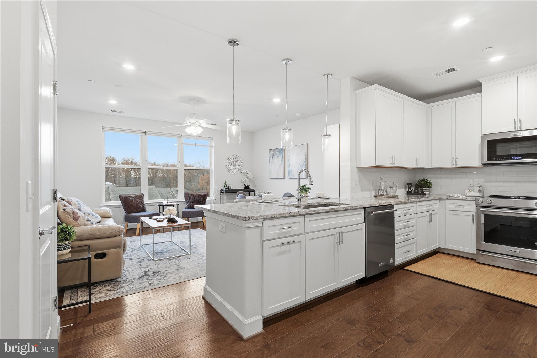 2960 VADEN DRIVE 413