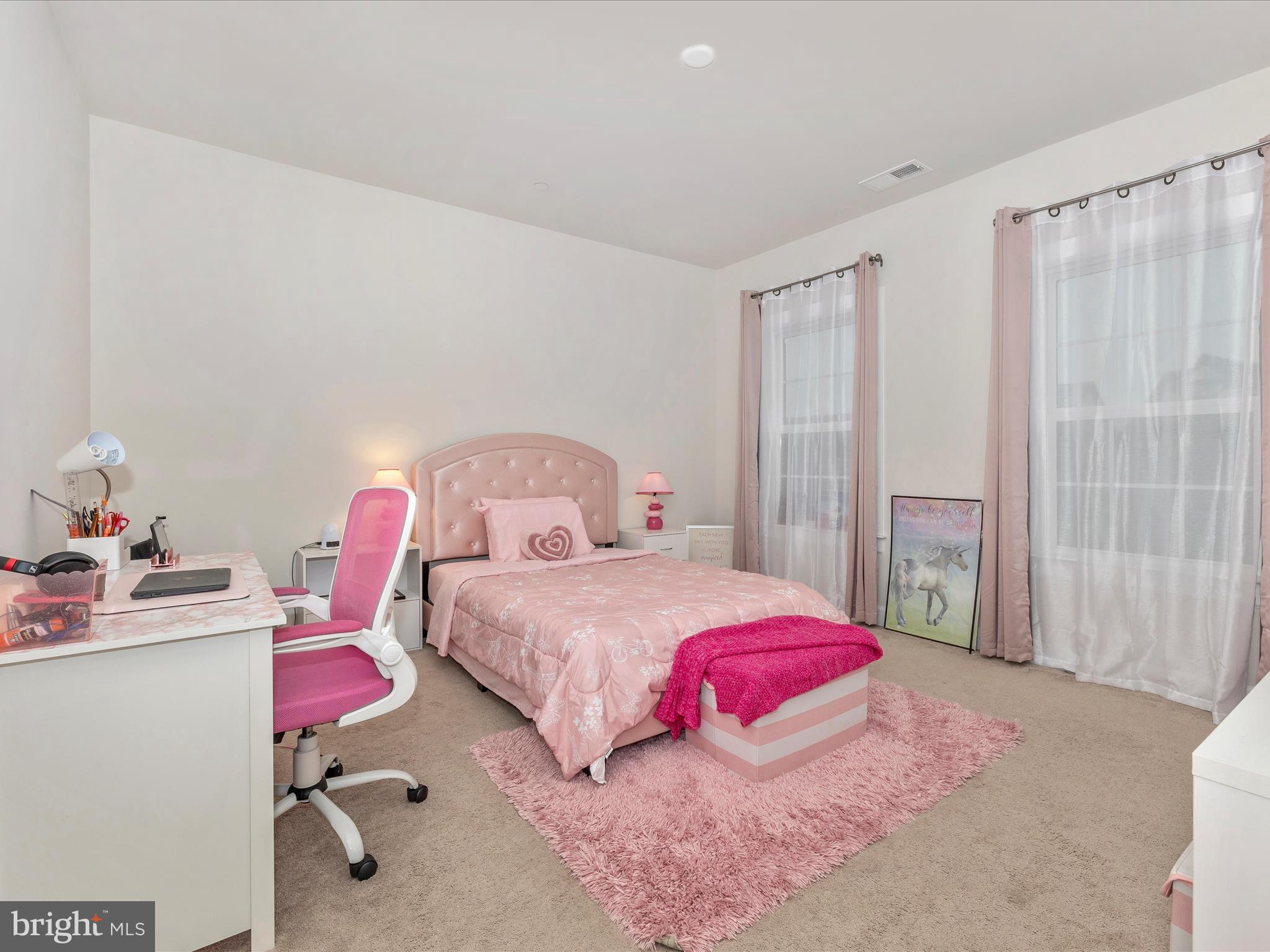 OAKDALE VILLAGE - Residential