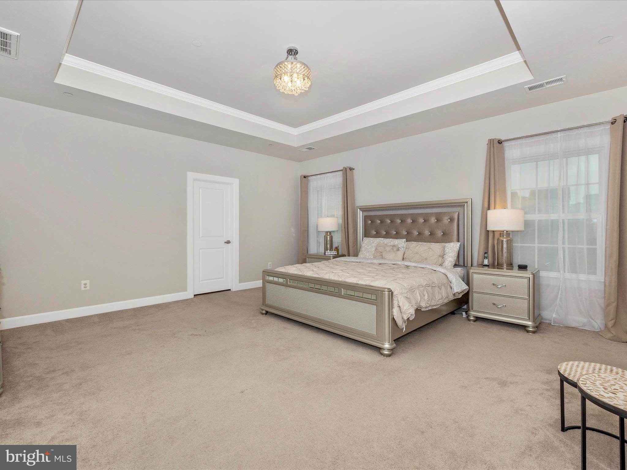 OAKDALE VILLAGE - Residential