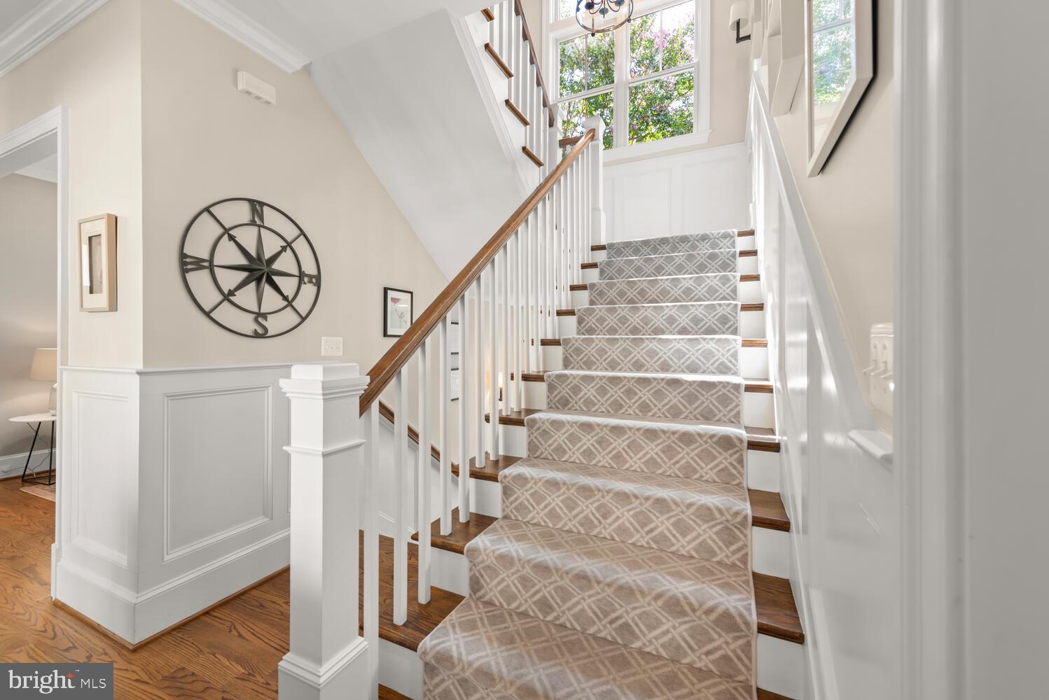 LYON VILLAGE - Residential