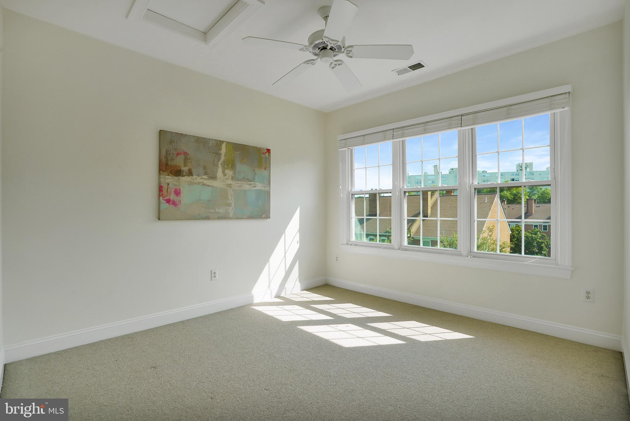 BROMPTONS AT BALLSTON - Residential