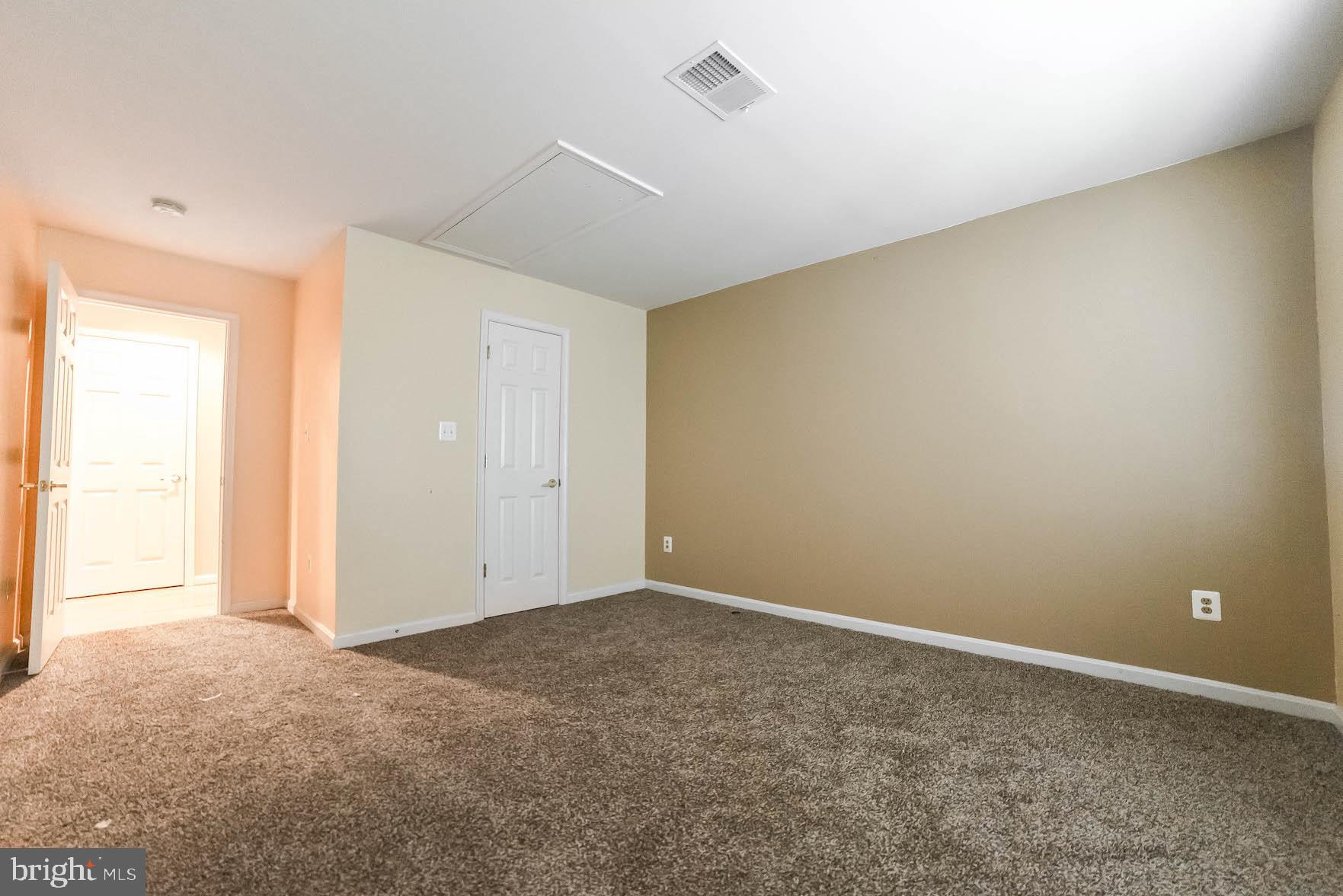 HUNTERS BROOKE SUB - Residential