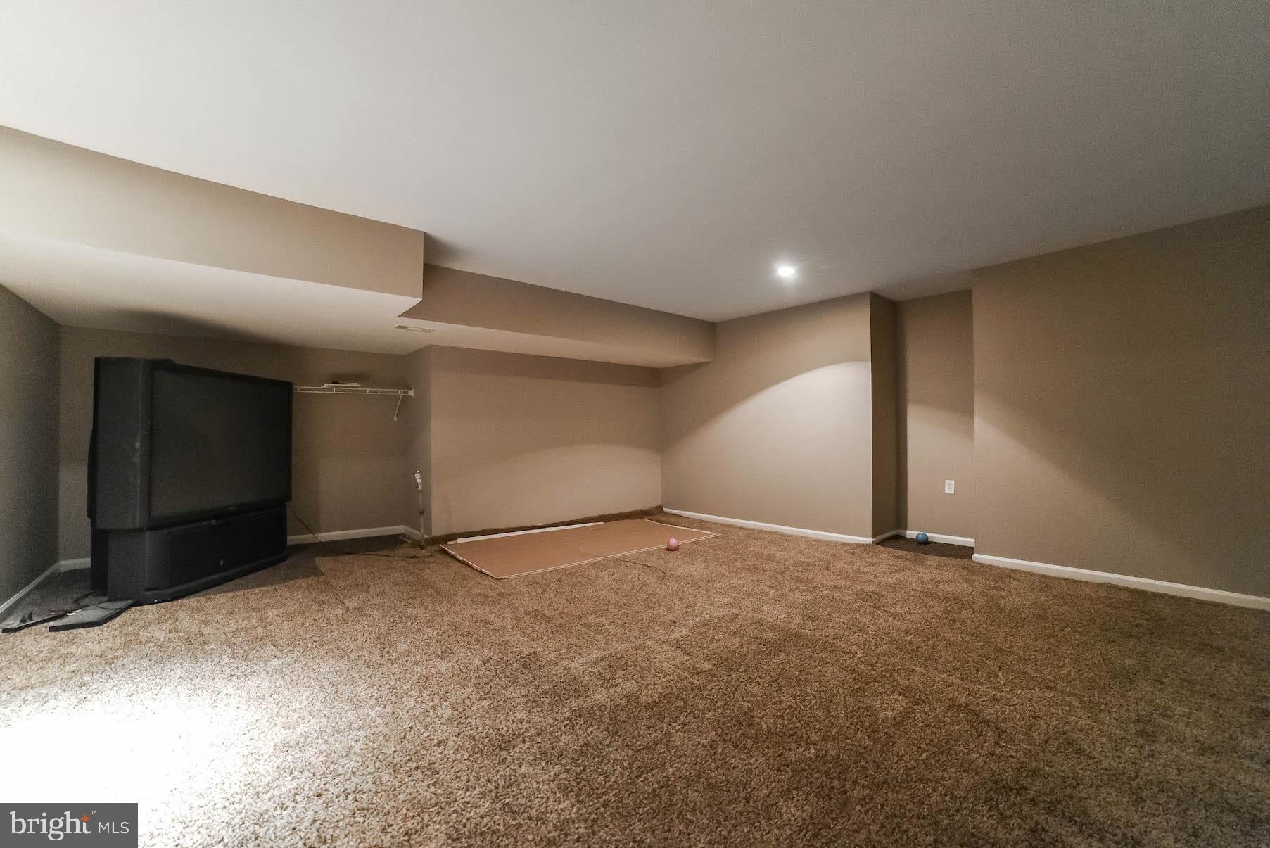 HUNTERS BROOKE SUB - Residential