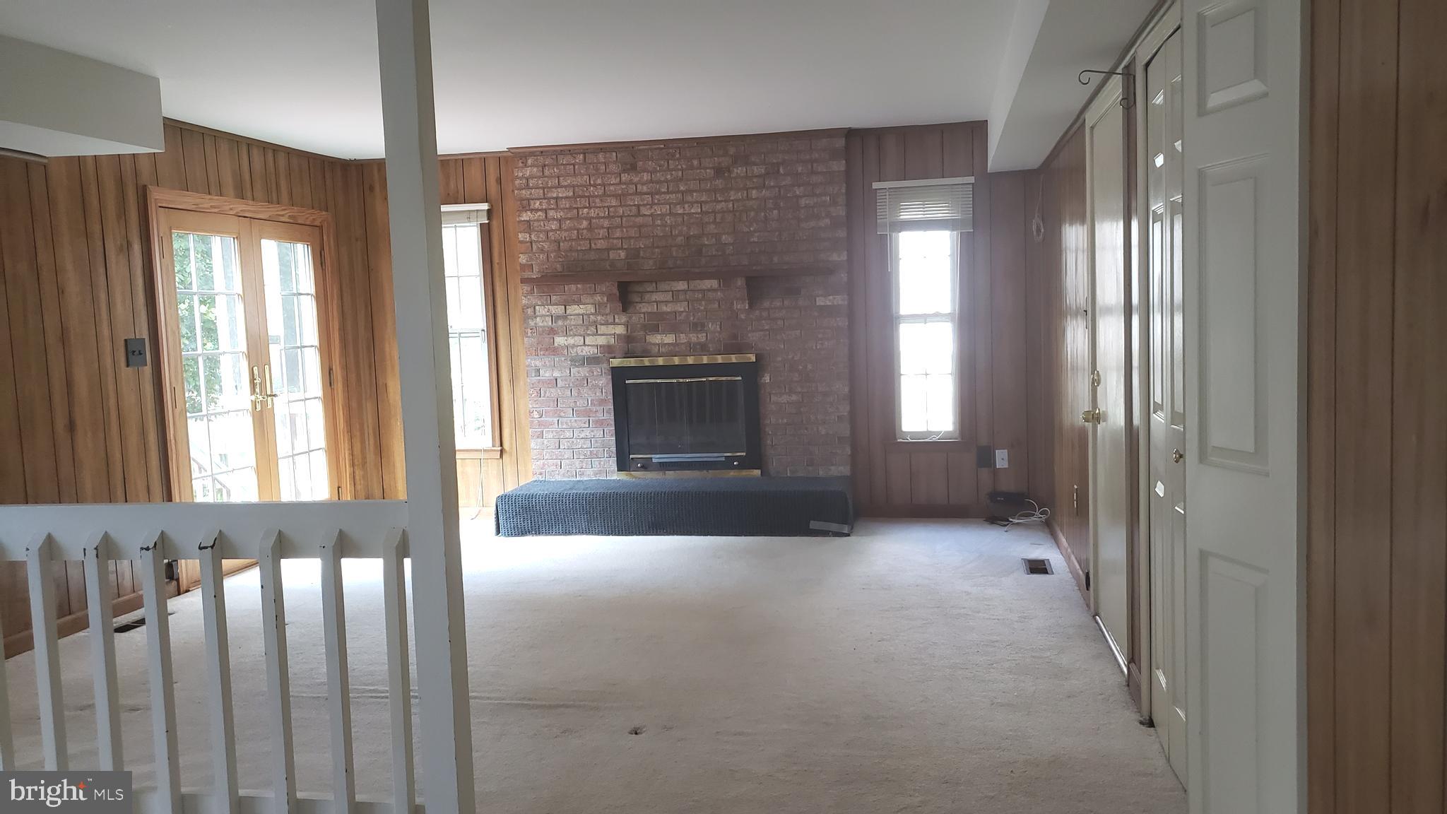 BROOKFIELD - Residential Lease