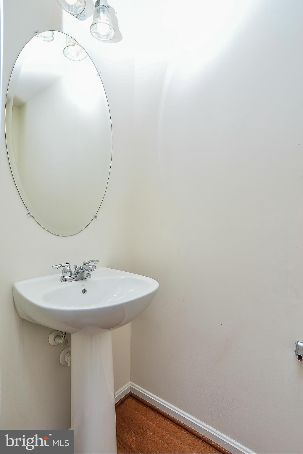 OCCOQUAN HEIGHTS - Residential Lease