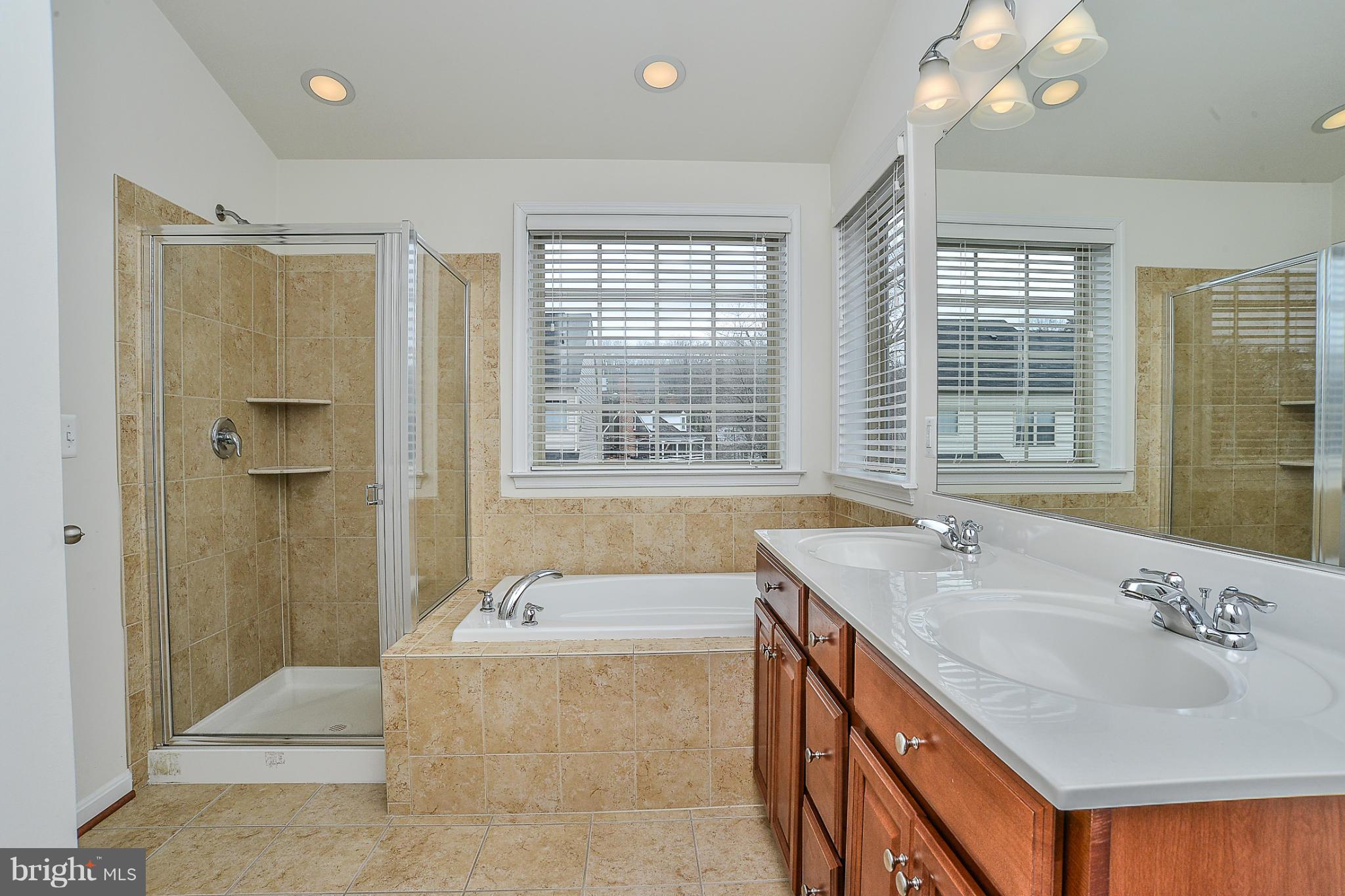 OCCOQUAN HEIGHTS - Residential Lease