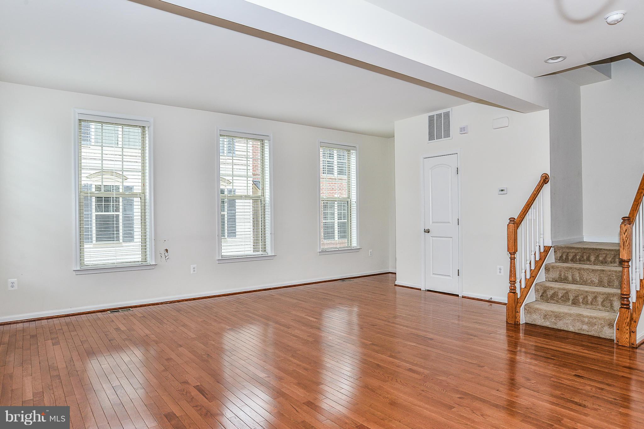 OCCOQUAN HEIGHTS - Residential Lease