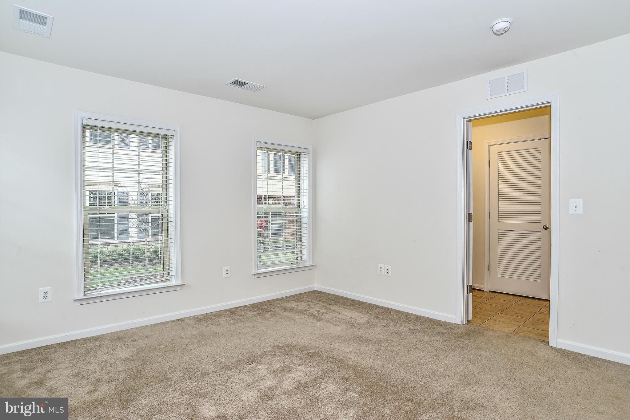 OCCOQUAN HEIGHTS - Residential Lease