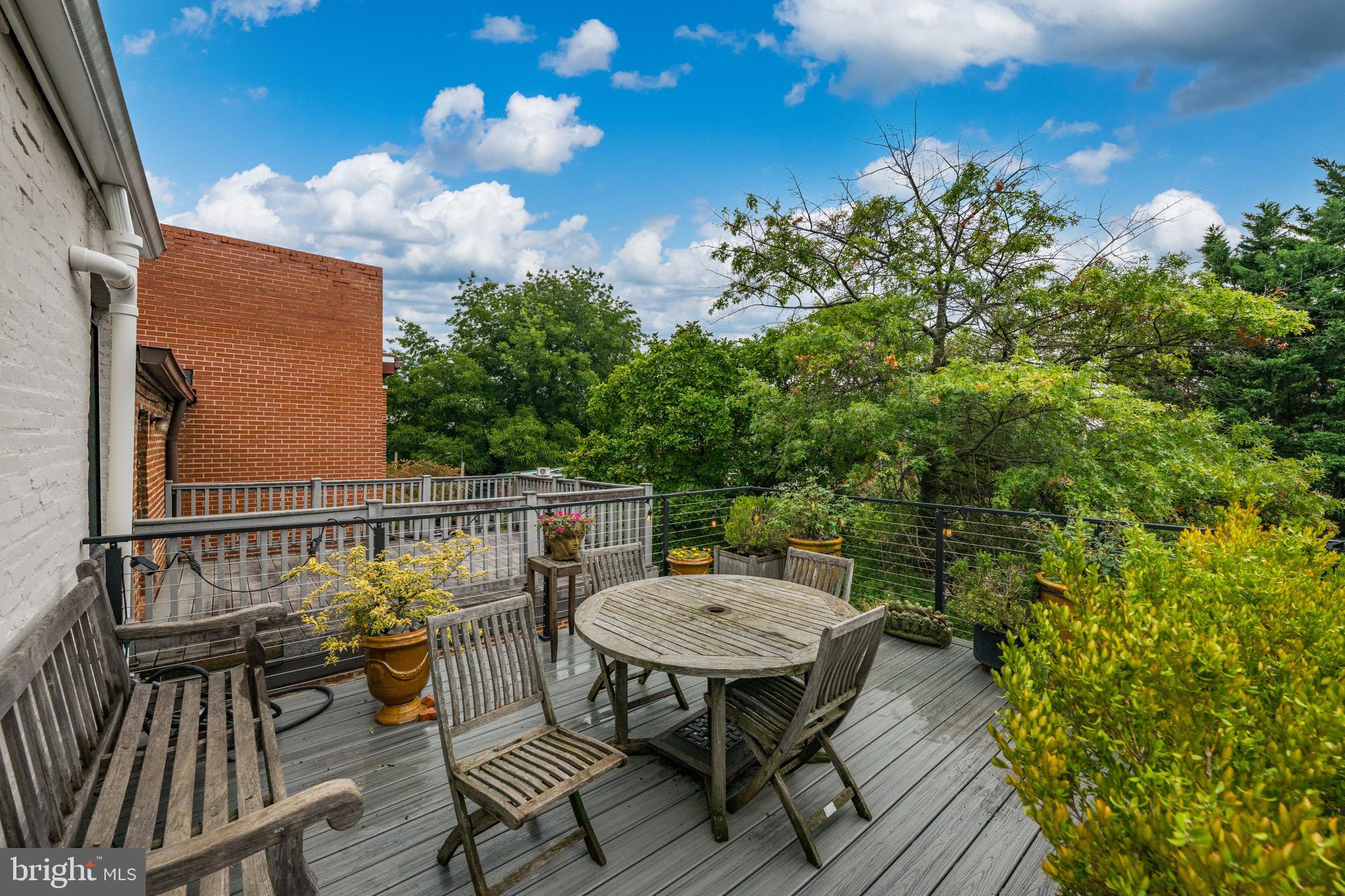 DUPONT CIRCLE - Residential