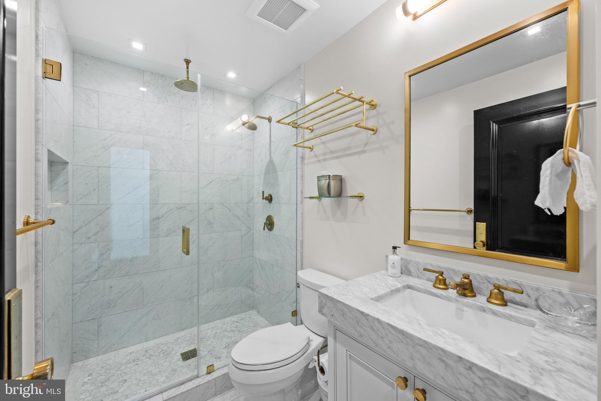 DUPONT CIRCLE - Residential