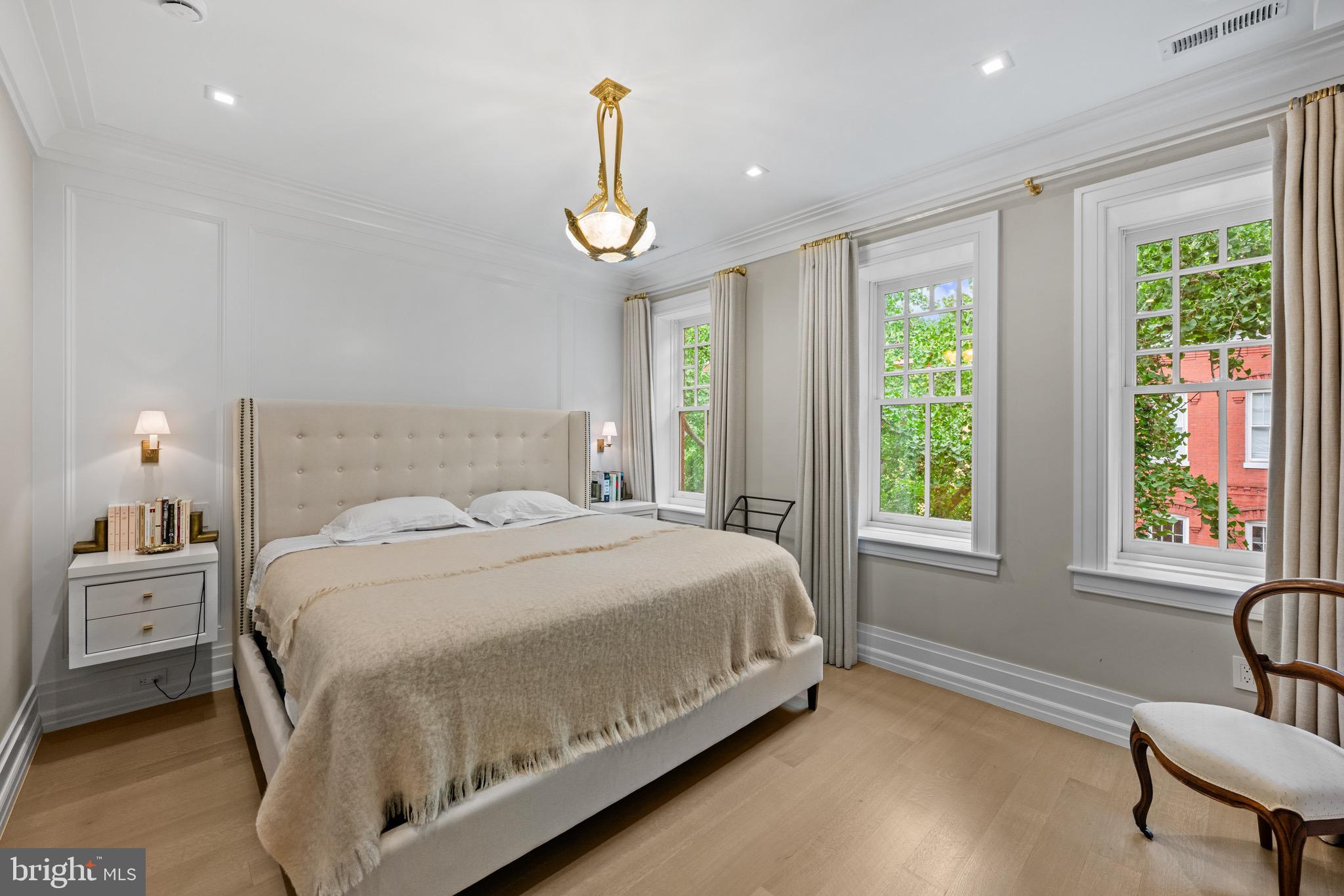 DUPONT CIRCLE - Residential