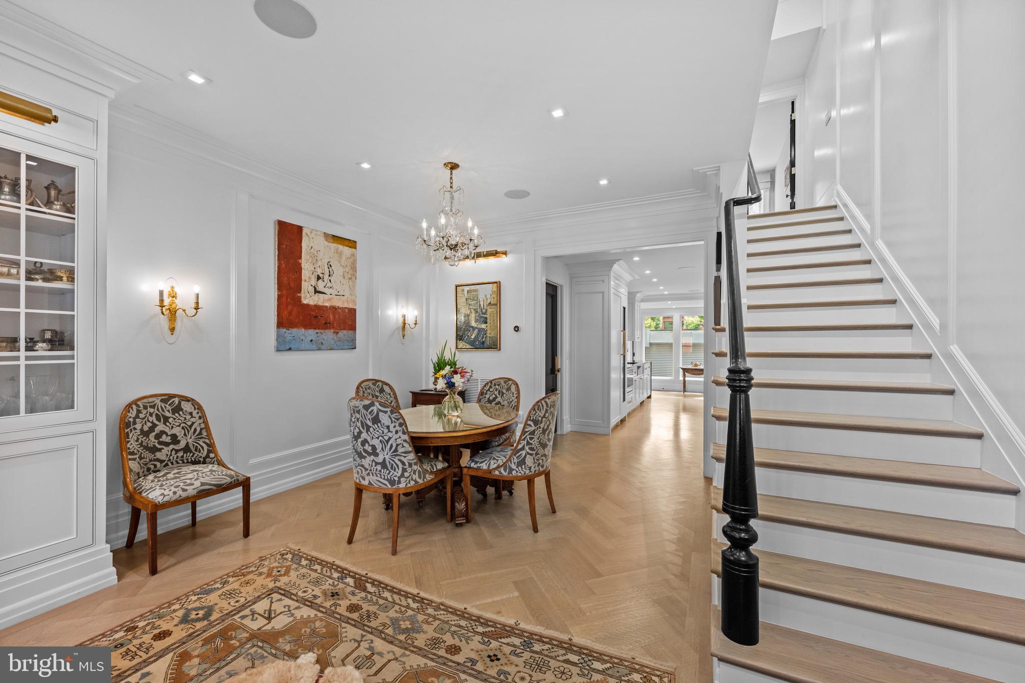 DUPONT CIRCLE - Residential
