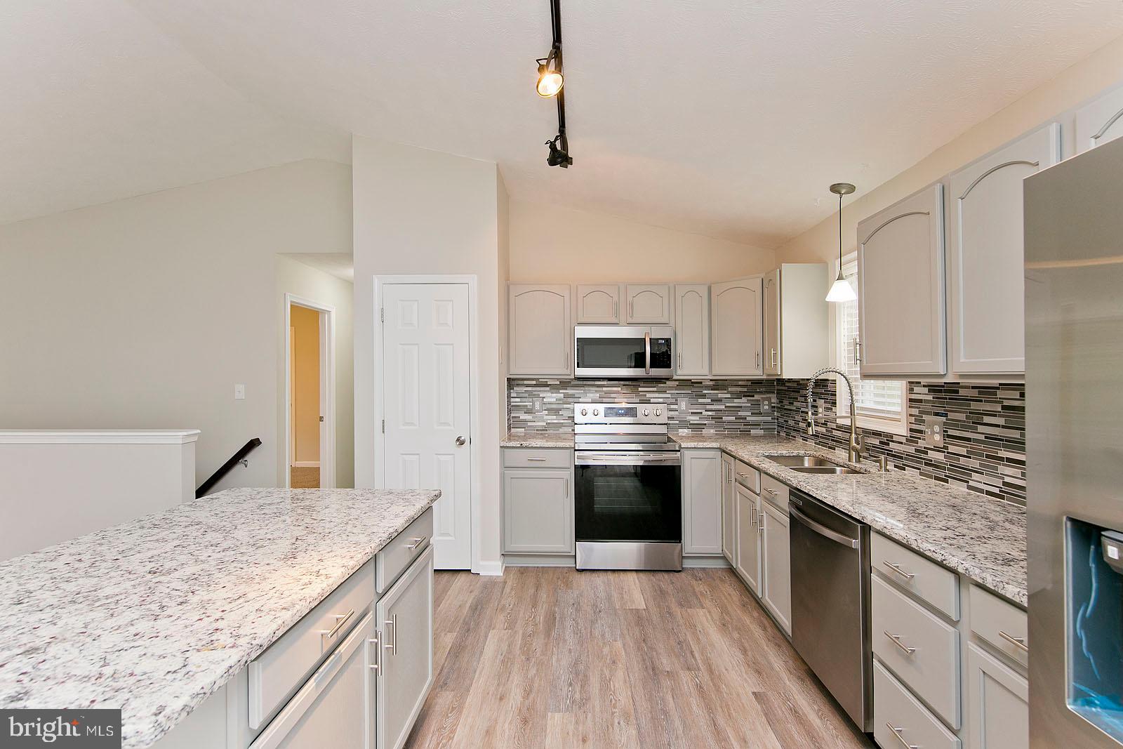 SHEN FARMS MT VIEW - Residential