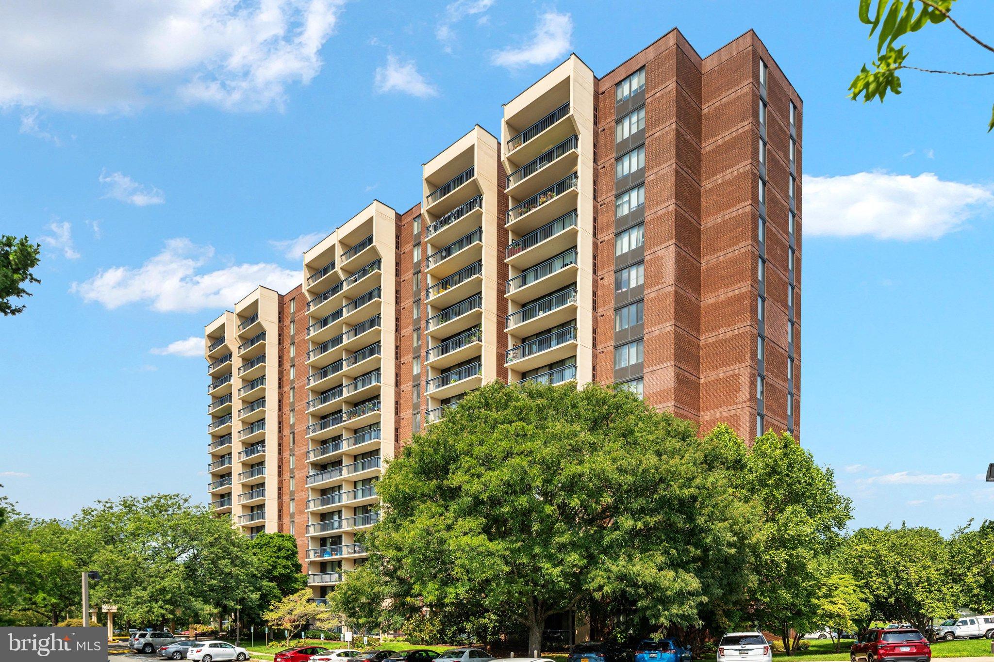 7401 WESTLAKE TERRACE 506