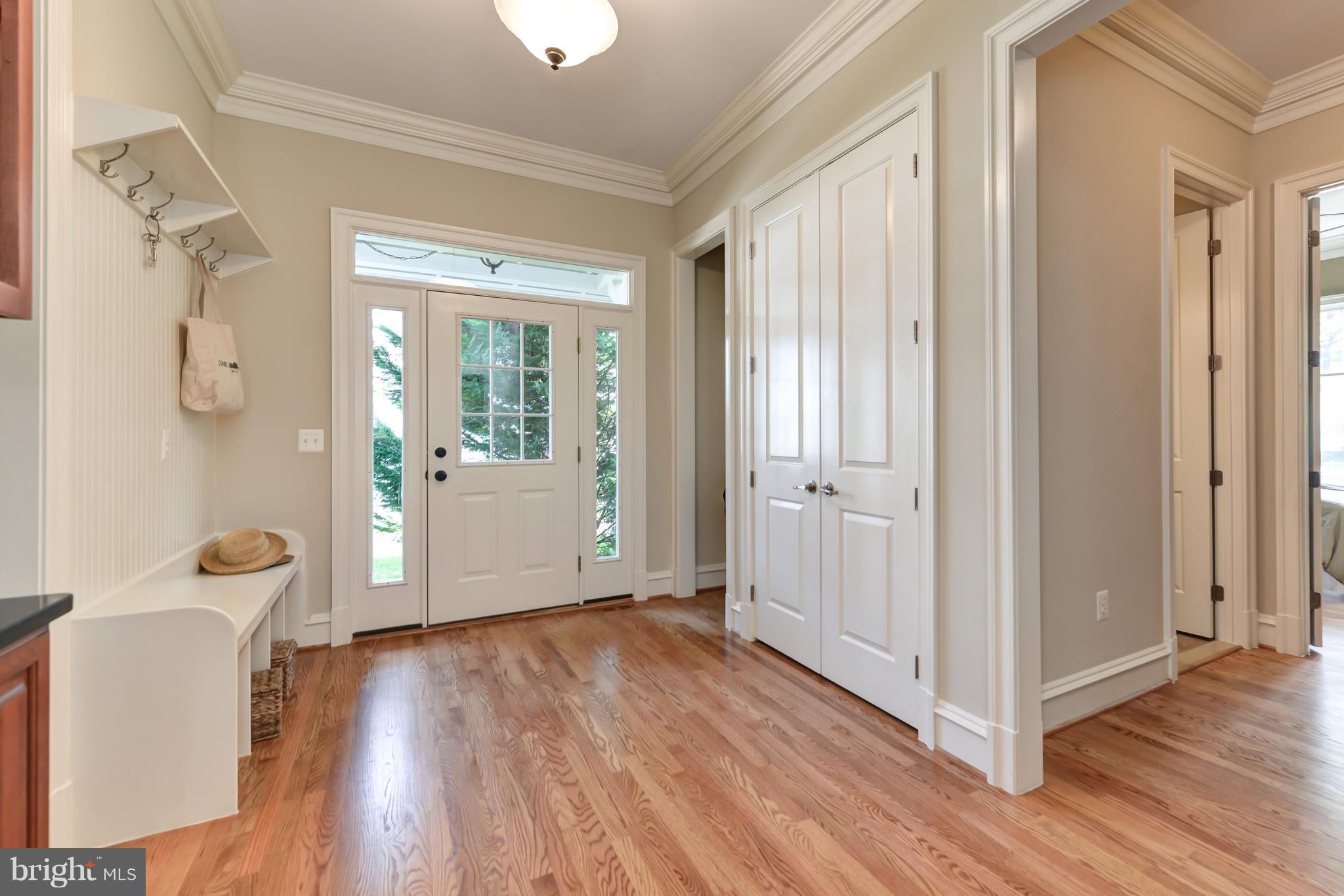 SHERWOOD FOREST - Residential