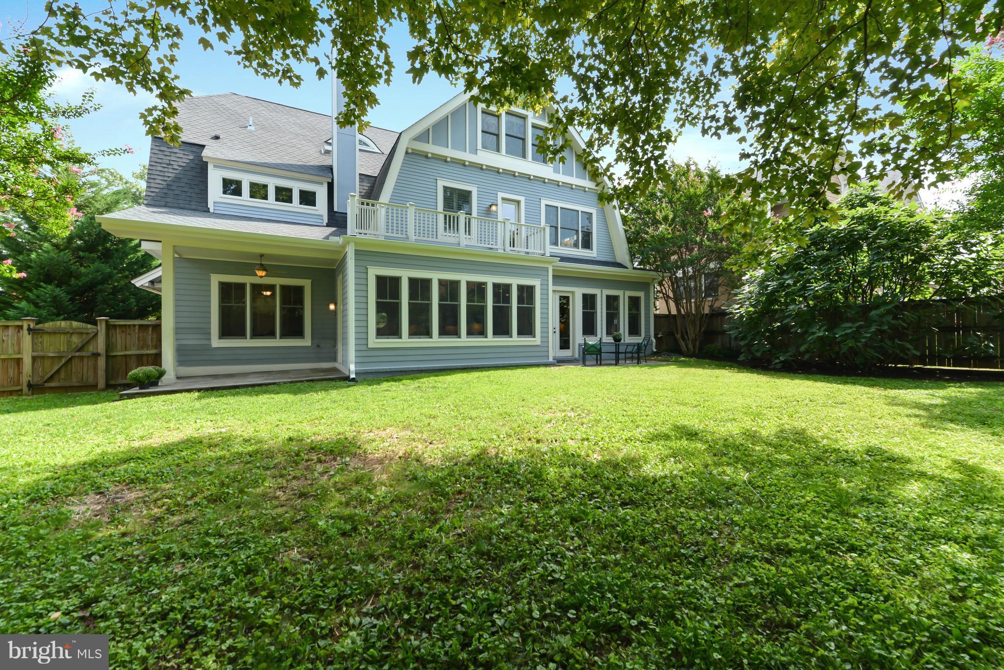 SHERWOOD FOREST - Residential