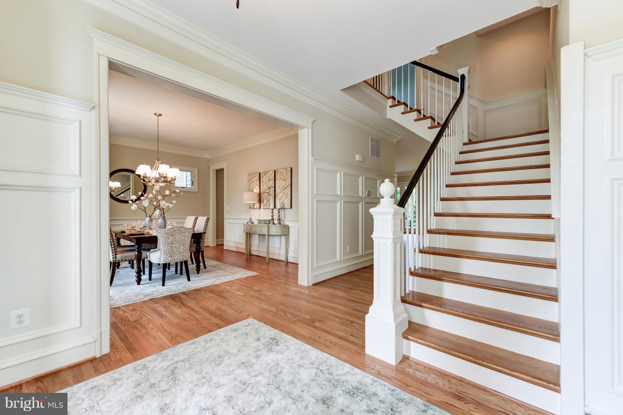 SHERWOOD FOREST - Residential