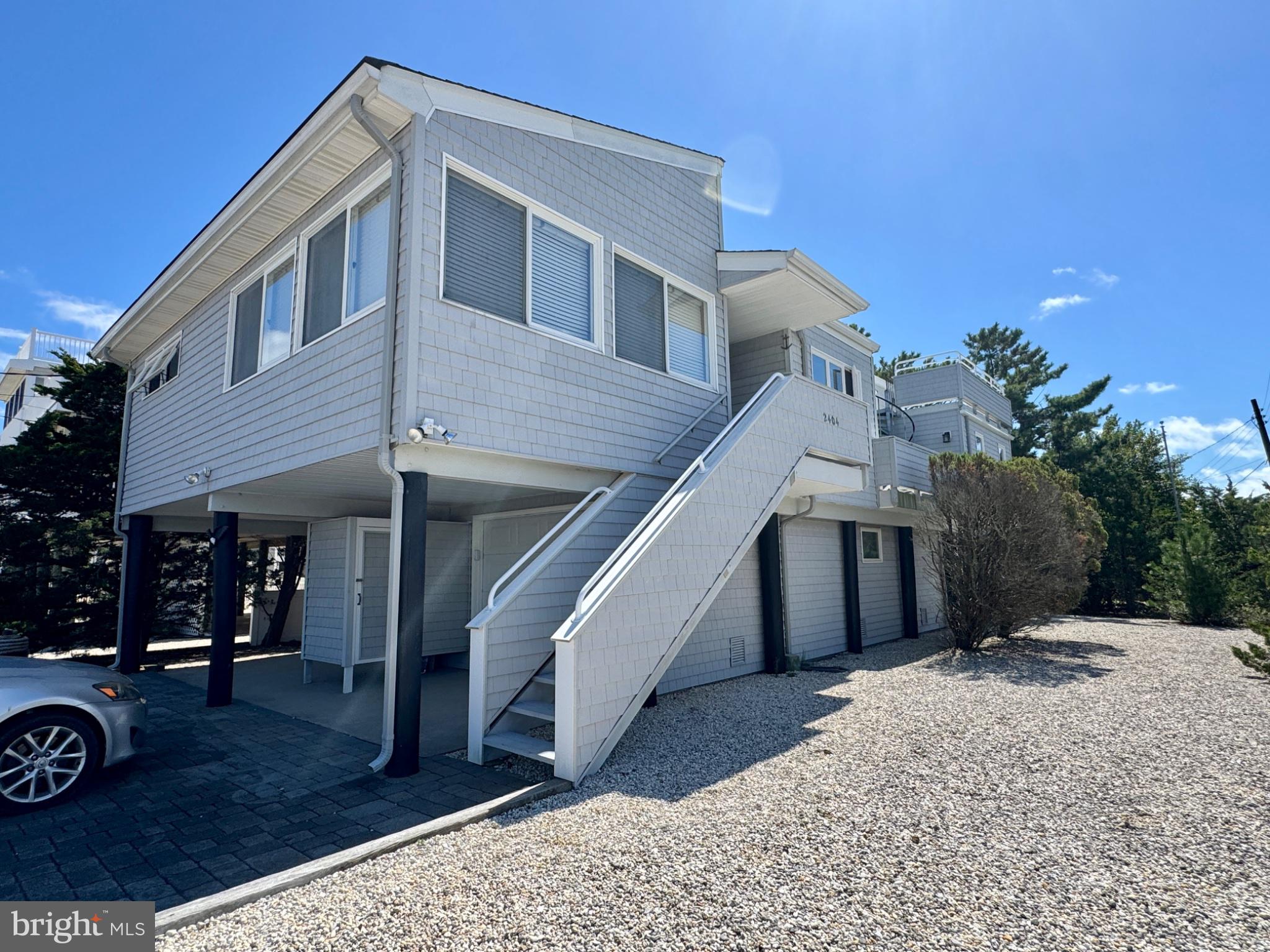 2404 BAYVIEW AVENUE