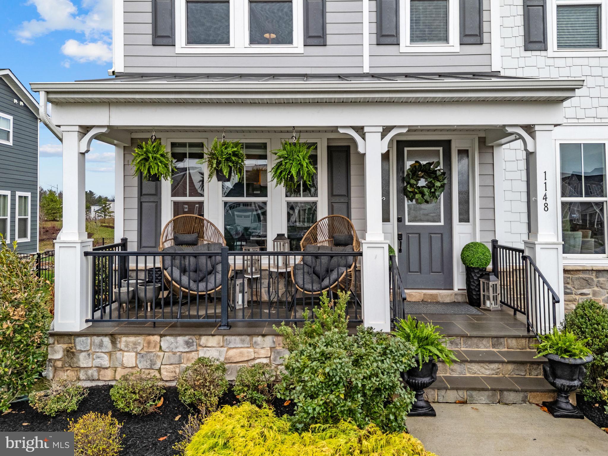MEADOW BROOK FARM - Residential