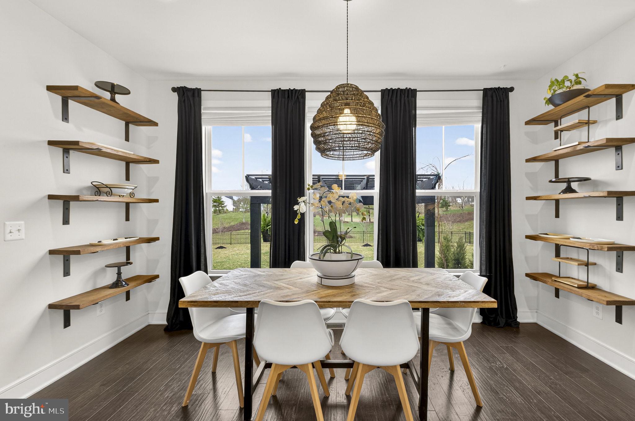 MEADOW BROOK FARM - Residential