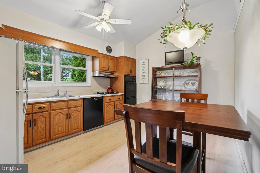 Photo of 197 Greyhorse Road, WILLOW GROVE, PA 19090 (MLS # PAMC2193736)