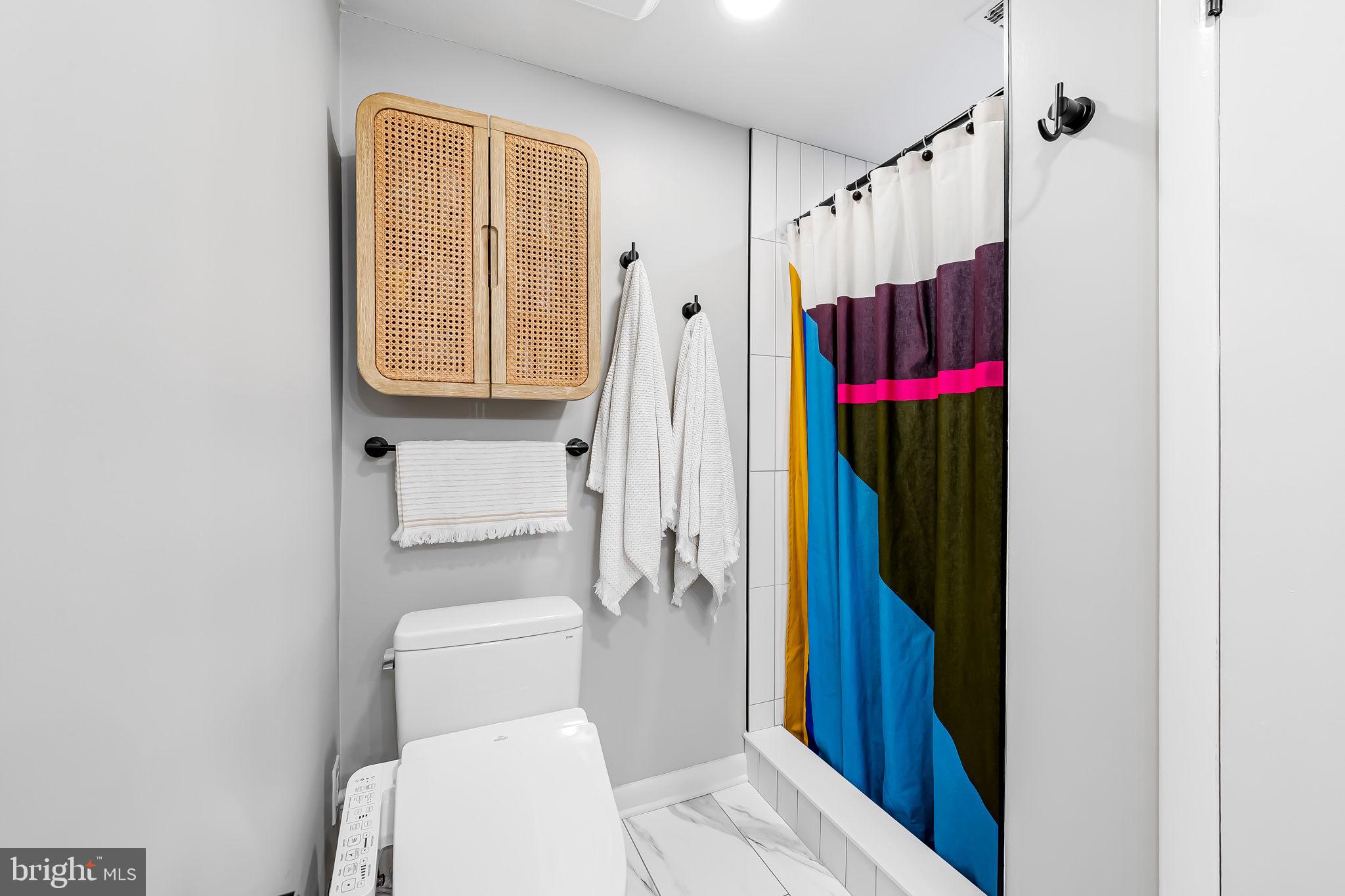 CROSS KEYS - Residential