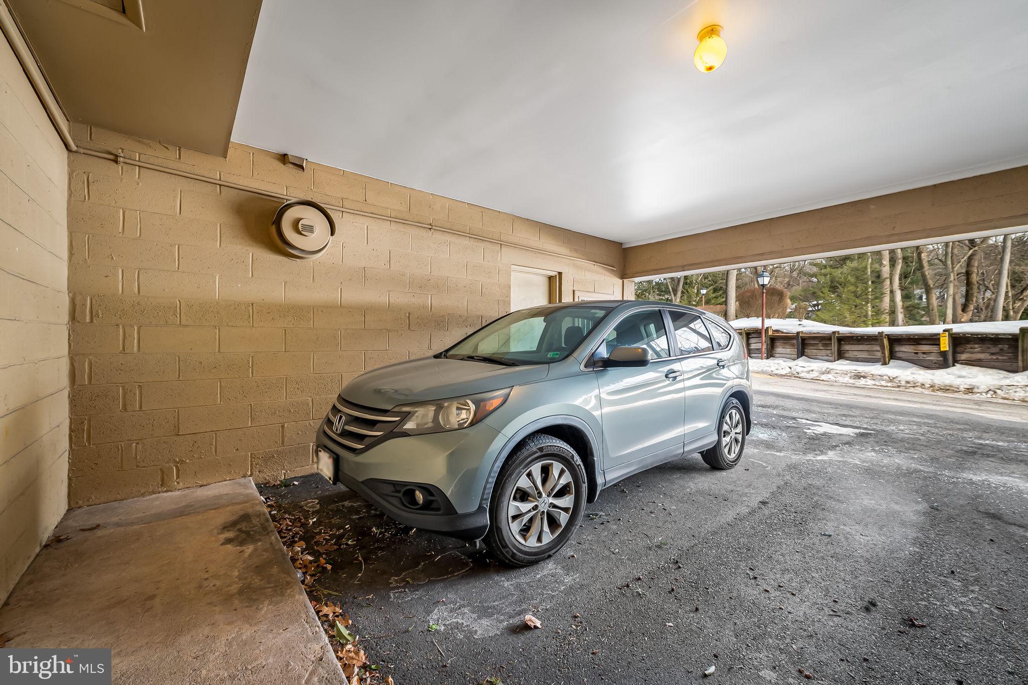 CROSS KEYS - Residential