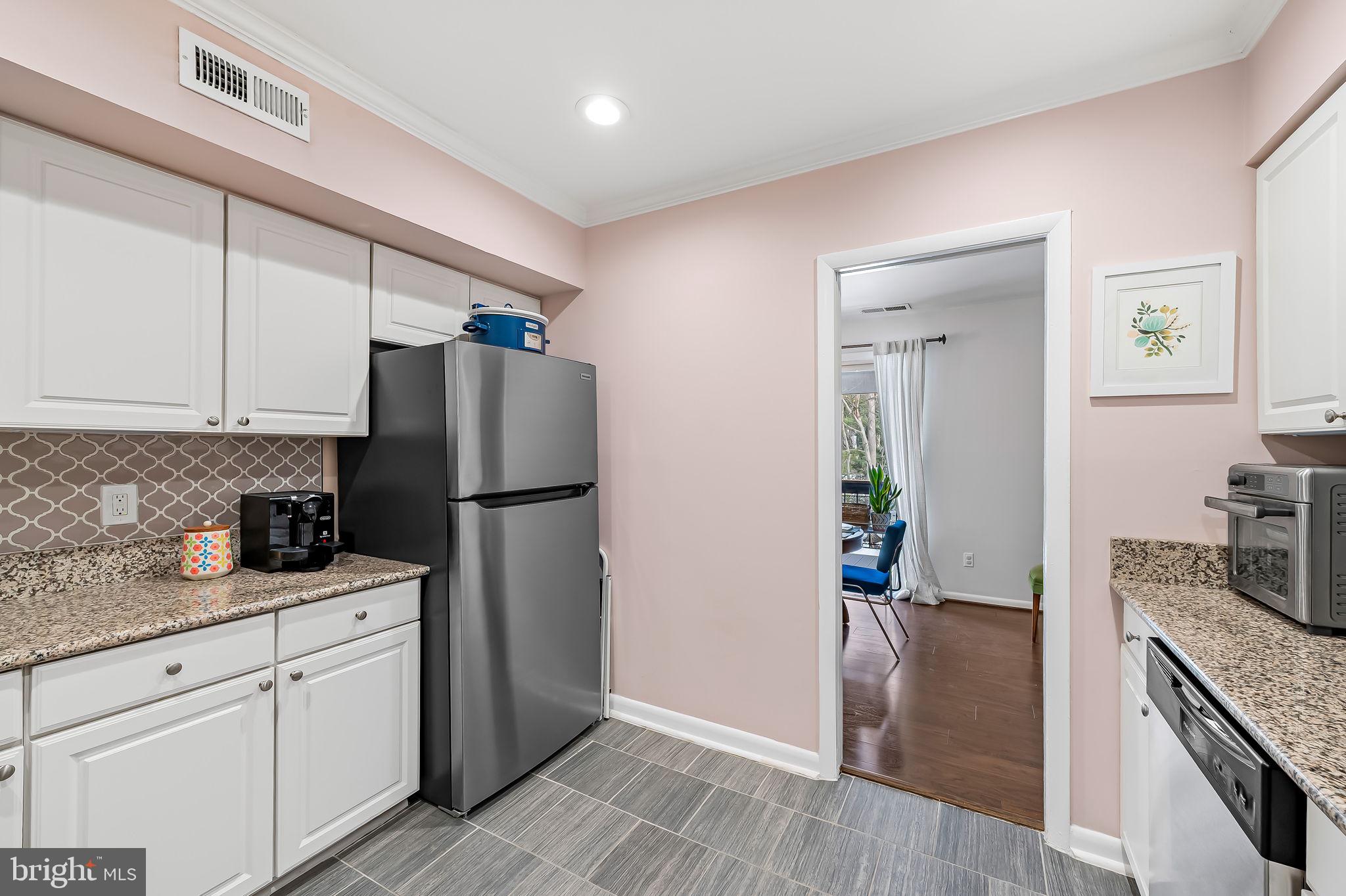 CROSS KEYS - Residential