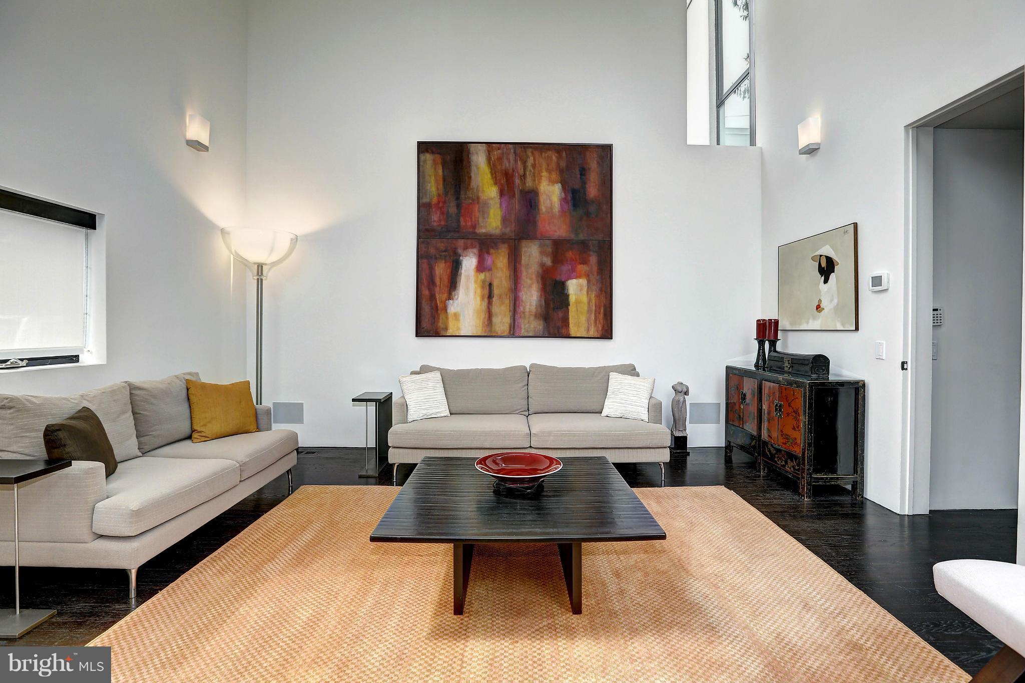 PINEVIEW - Residential