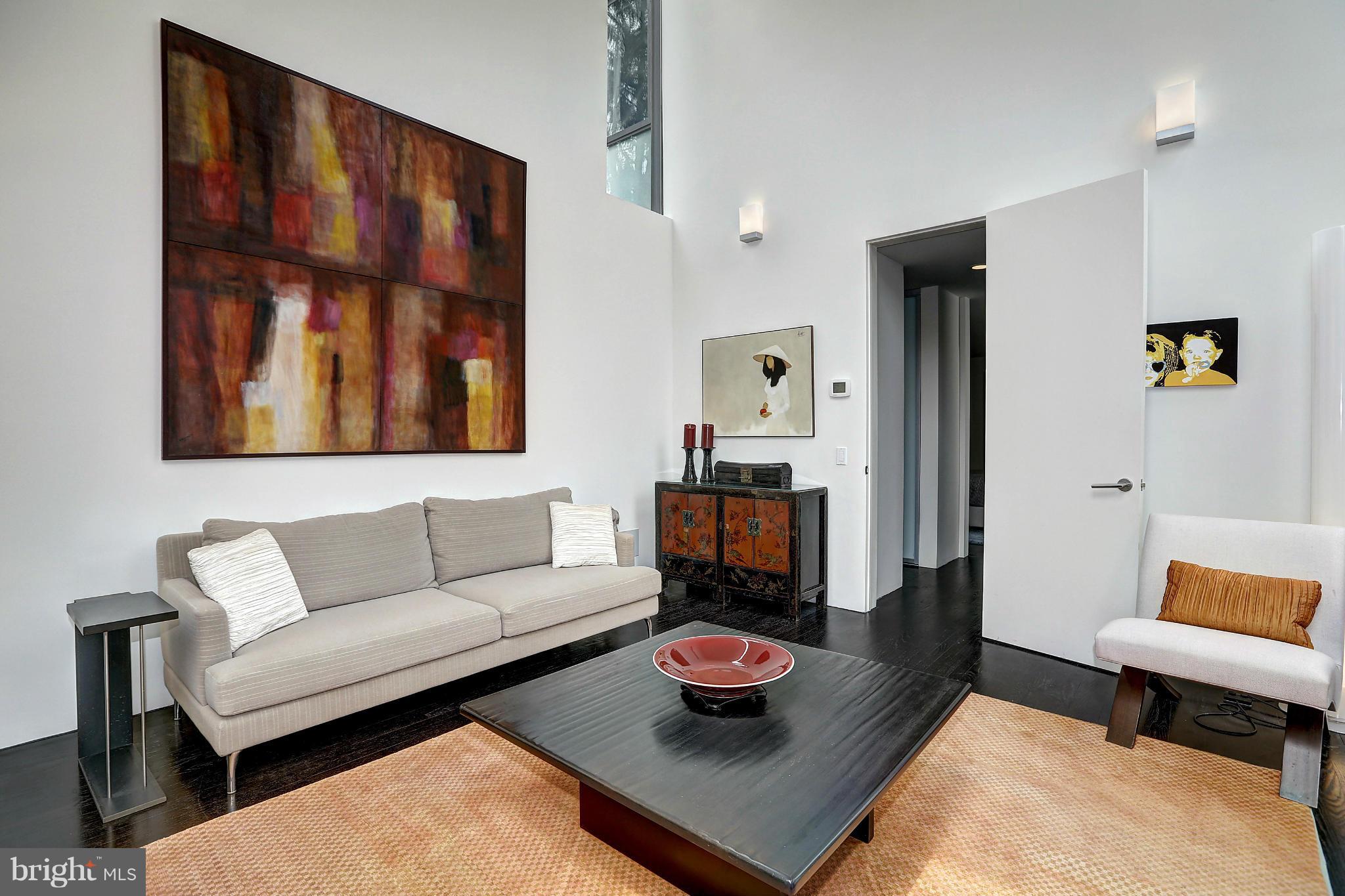 PINEVIEW - Residential