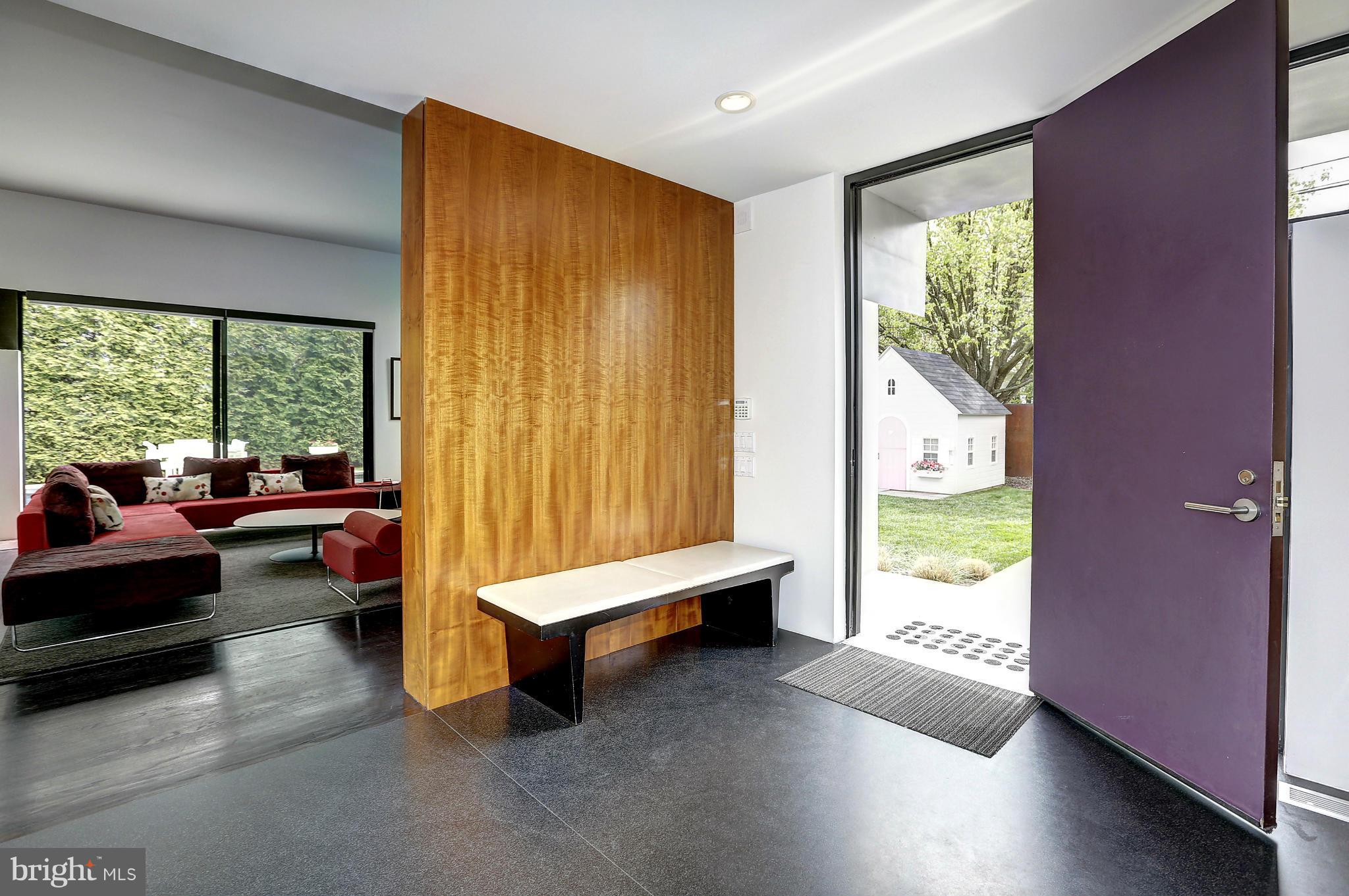 PINEVIEW - Residential