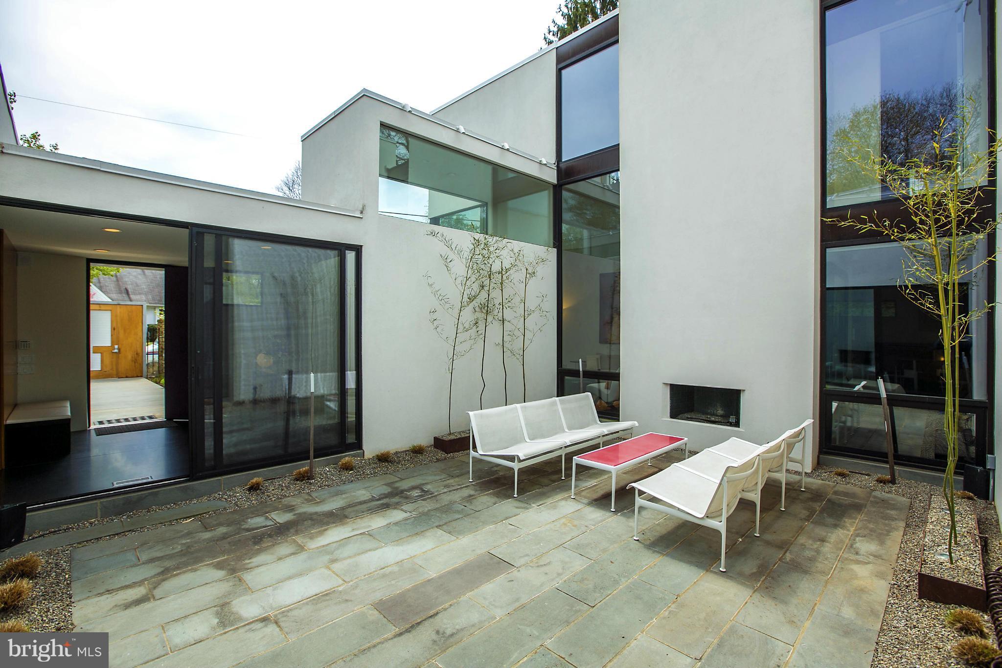 PINEVIEW - Residential