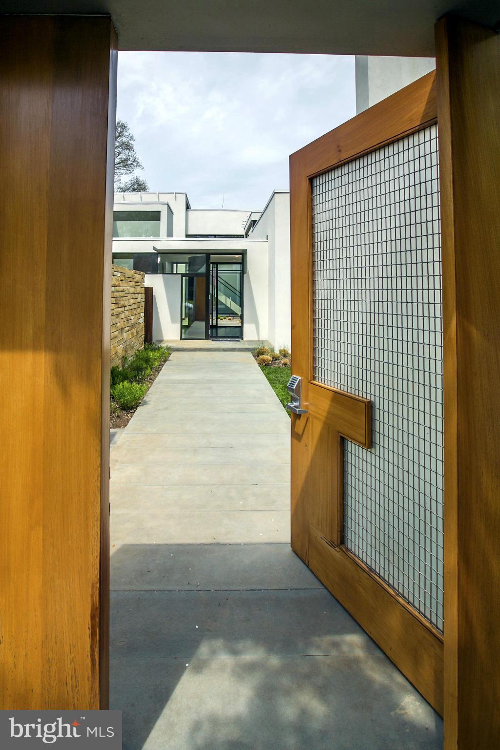 PINEVIEW - Residential