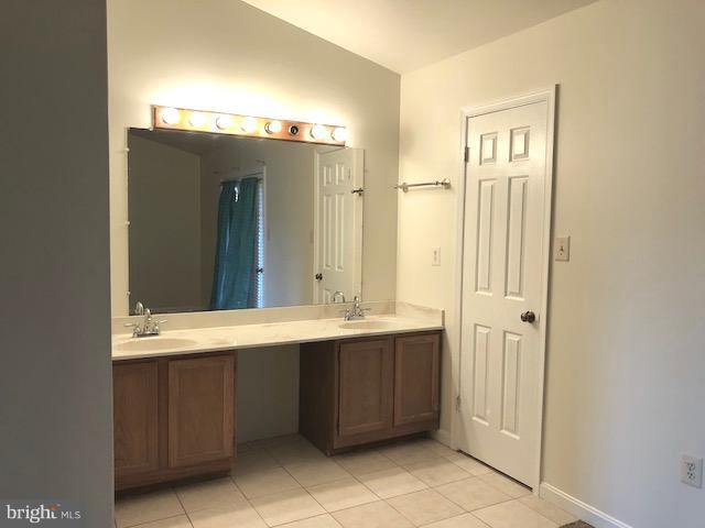 ACTON VILLAGE - Residential Lease