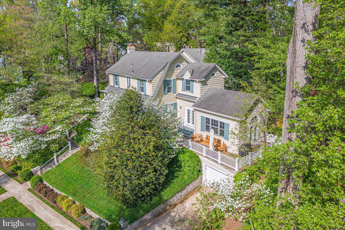 CHEVY CHASE - Residential
