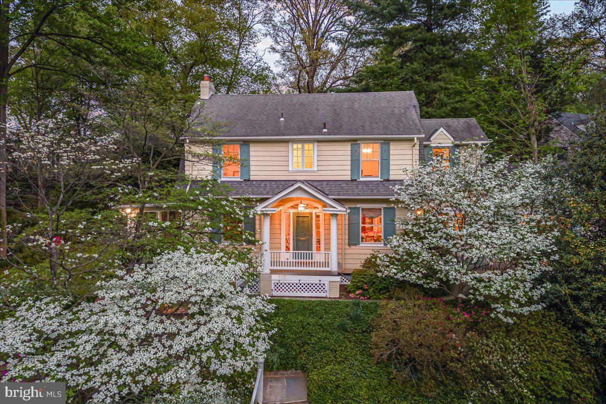 CHEVY CHASE - Residential