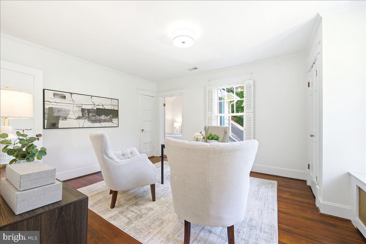 CHEVY CHASE - Residential
