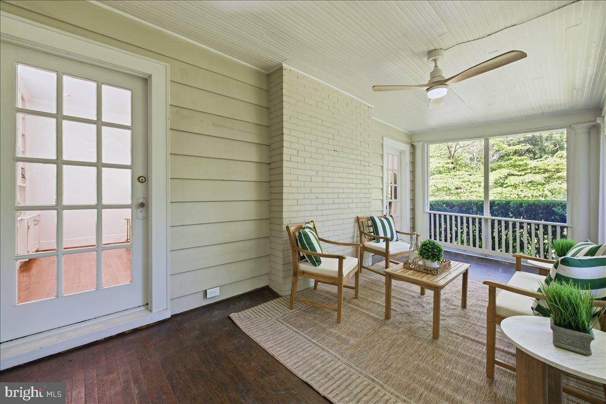 CHEVY CHASE - Residential