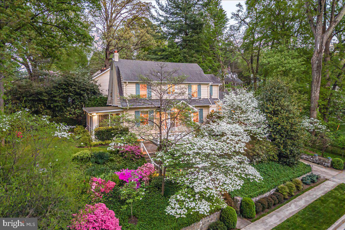 CHEVY CHASE - Residential