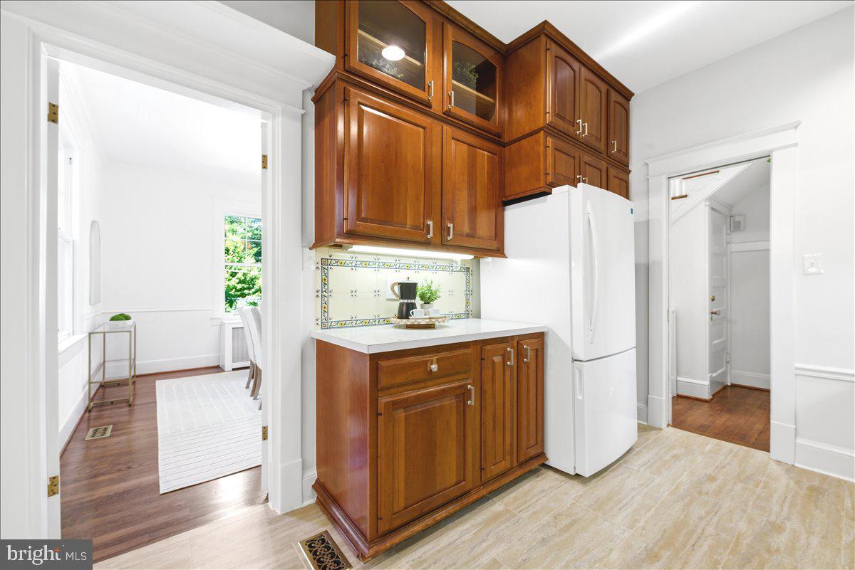 CHEVY CHASE - Residential