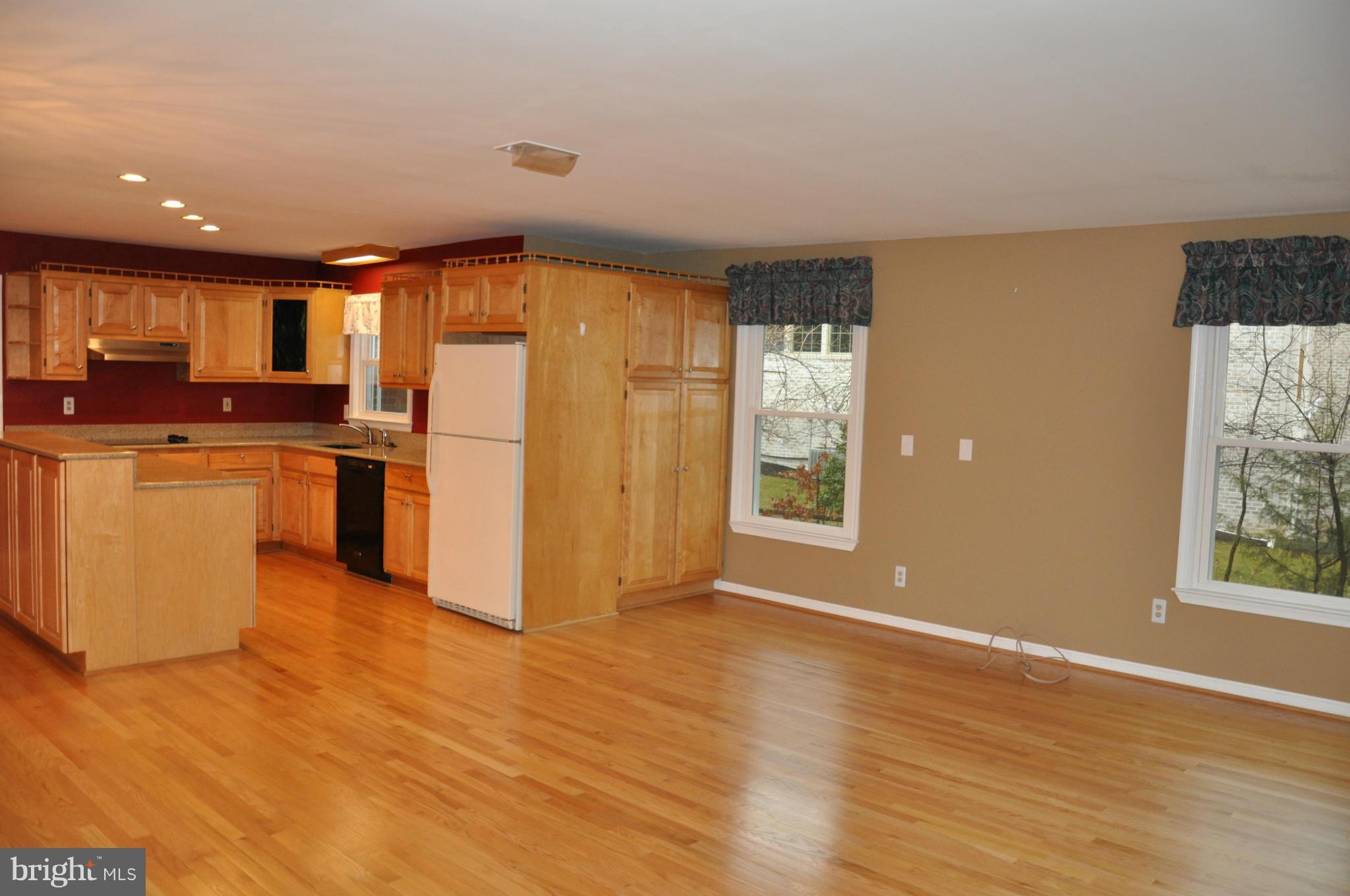 CHAPEL HILL - Residential Lease