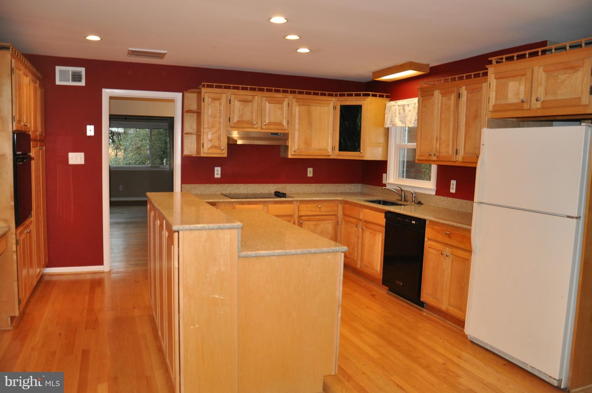 CHAPEL HILL - Residential Lease