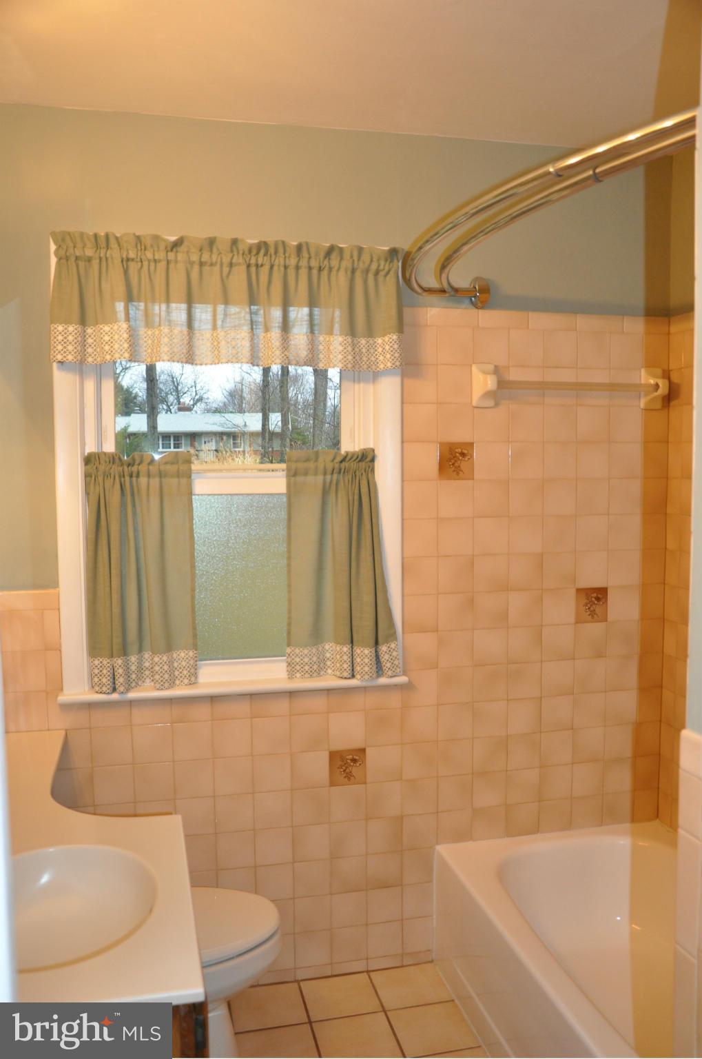 CHAPEL HILL - Residential Lease