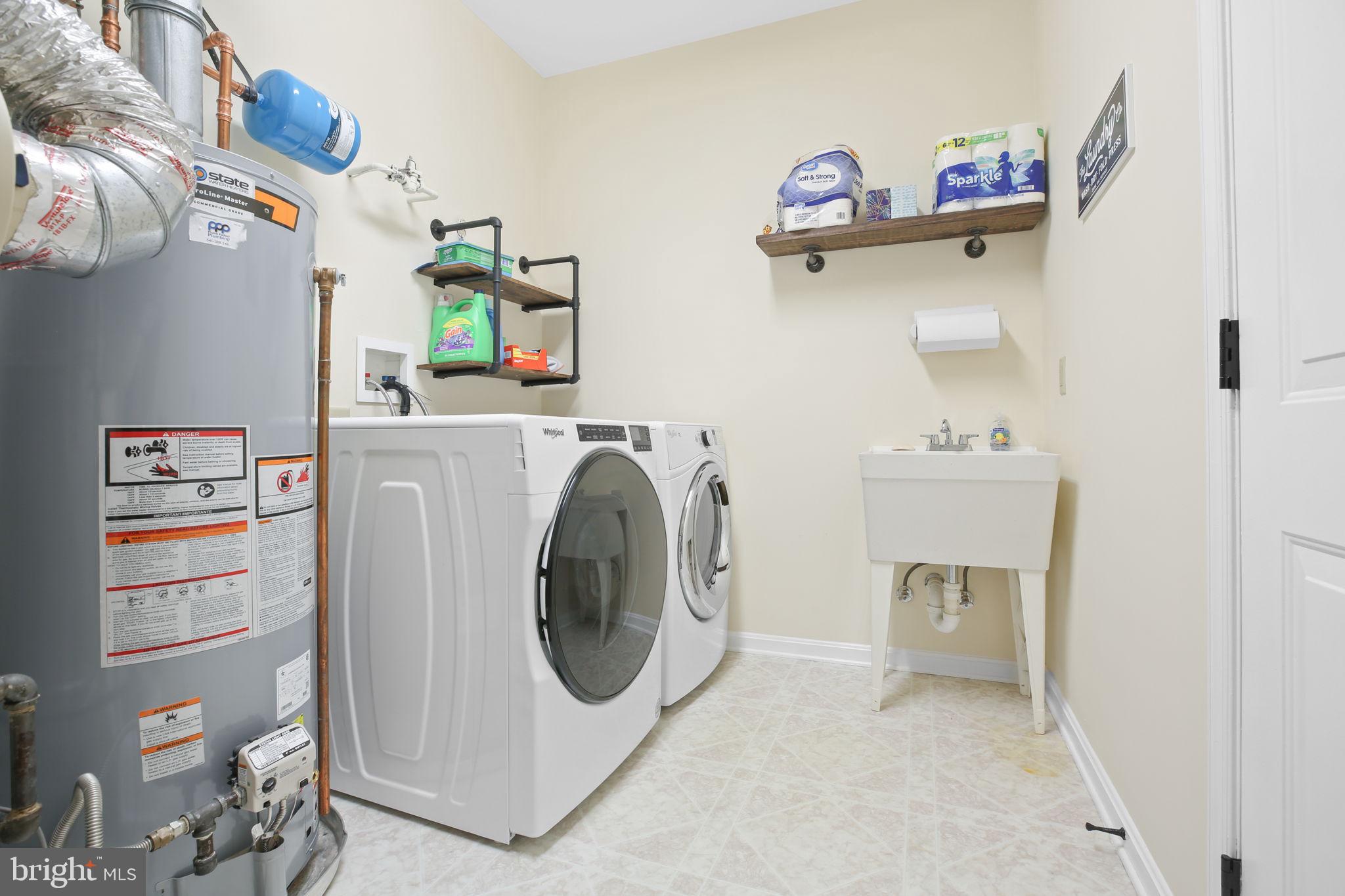 OAKVIEW (SALEM FIELDS) - Residential