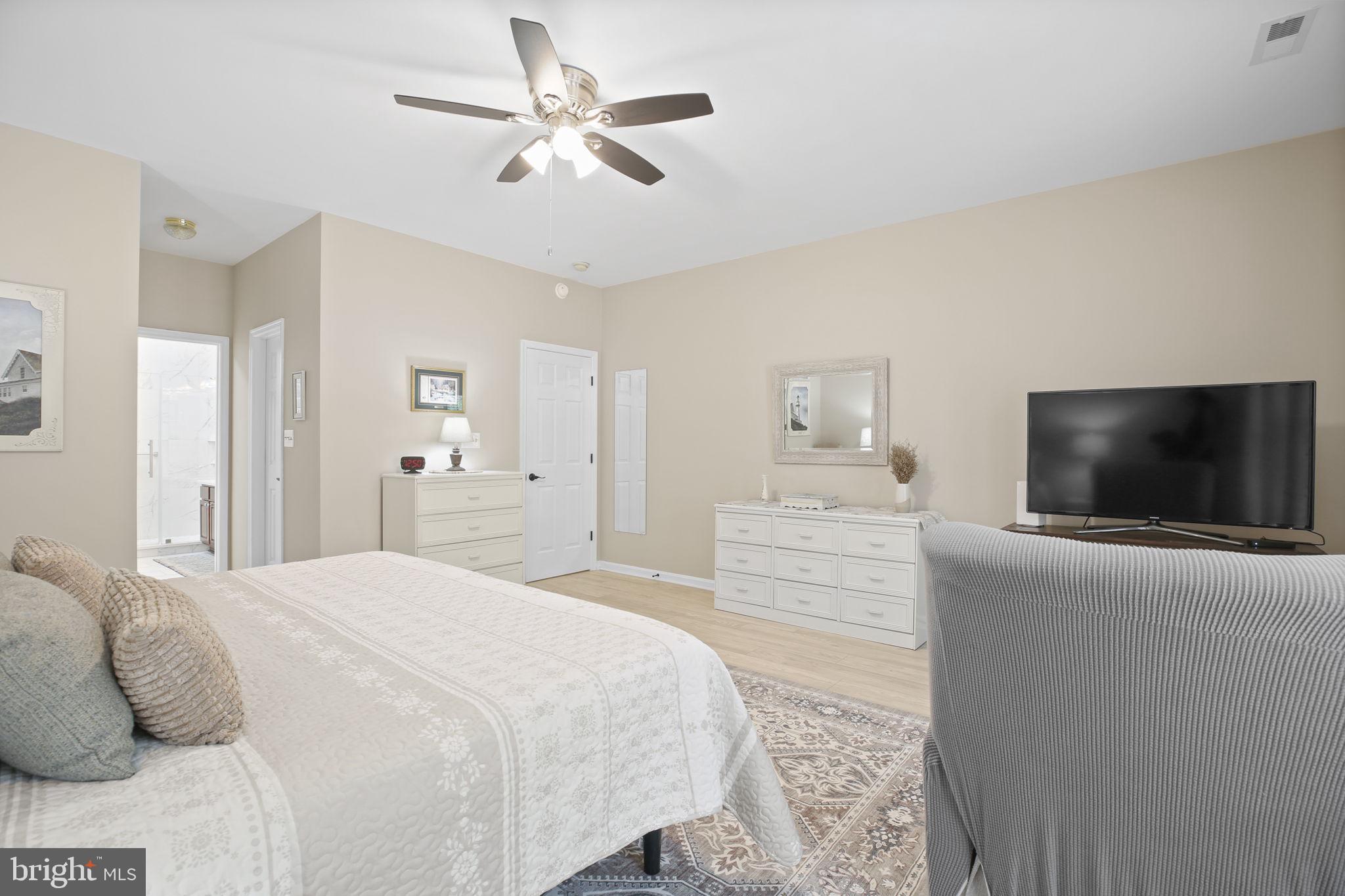 OAKVIEW (SALEM FIELDS) - Residential