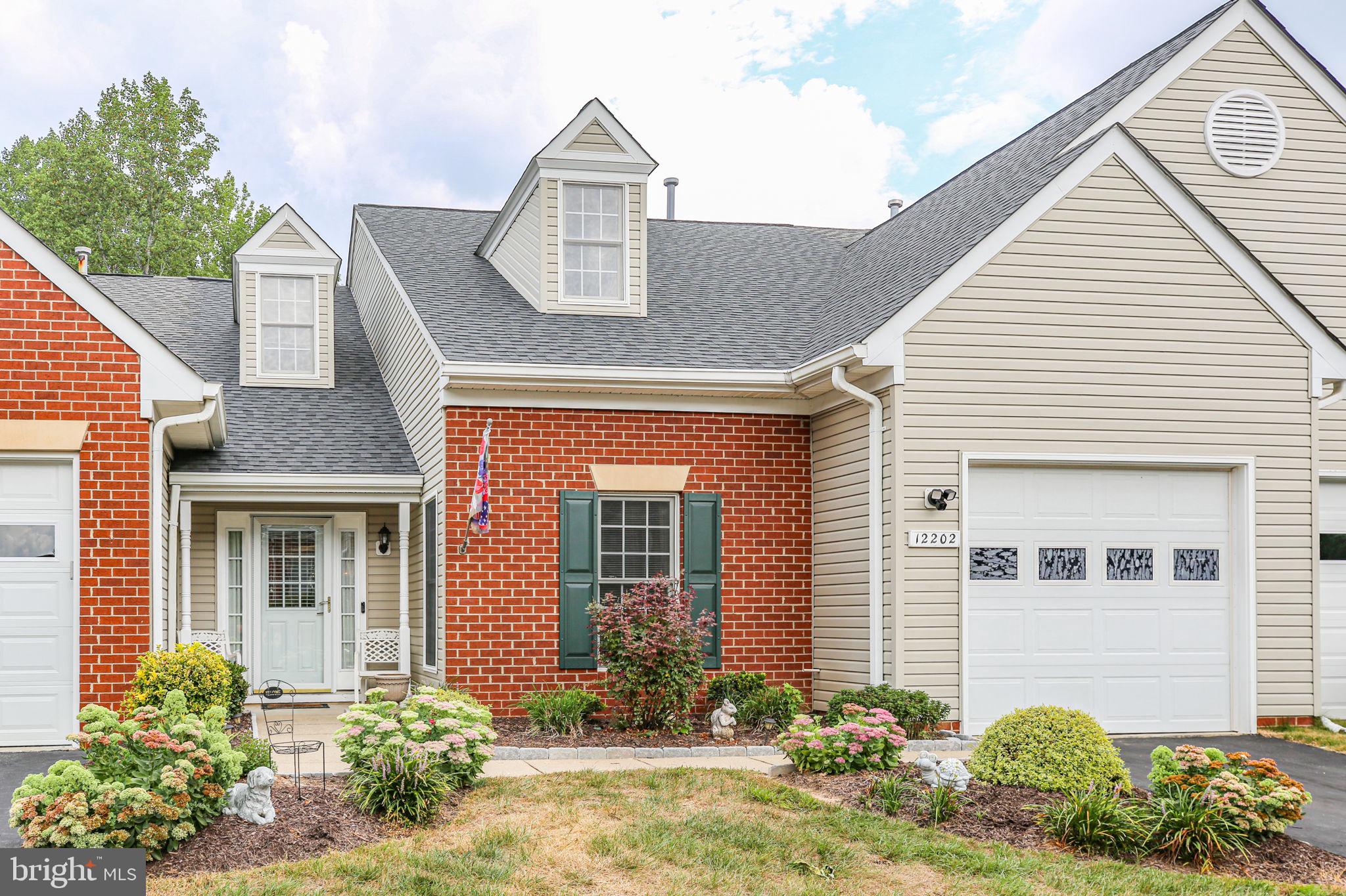 OAKVIEW (SALEM FIELDS) - Residential