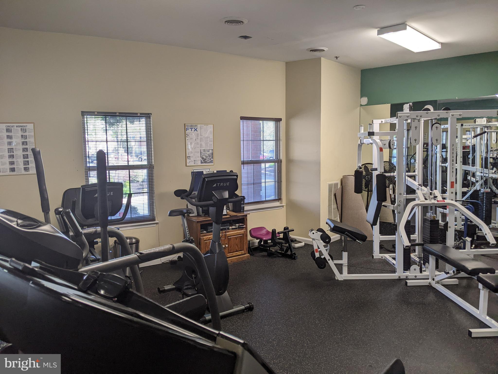 GREENBRIER HILLS - Residential Lease