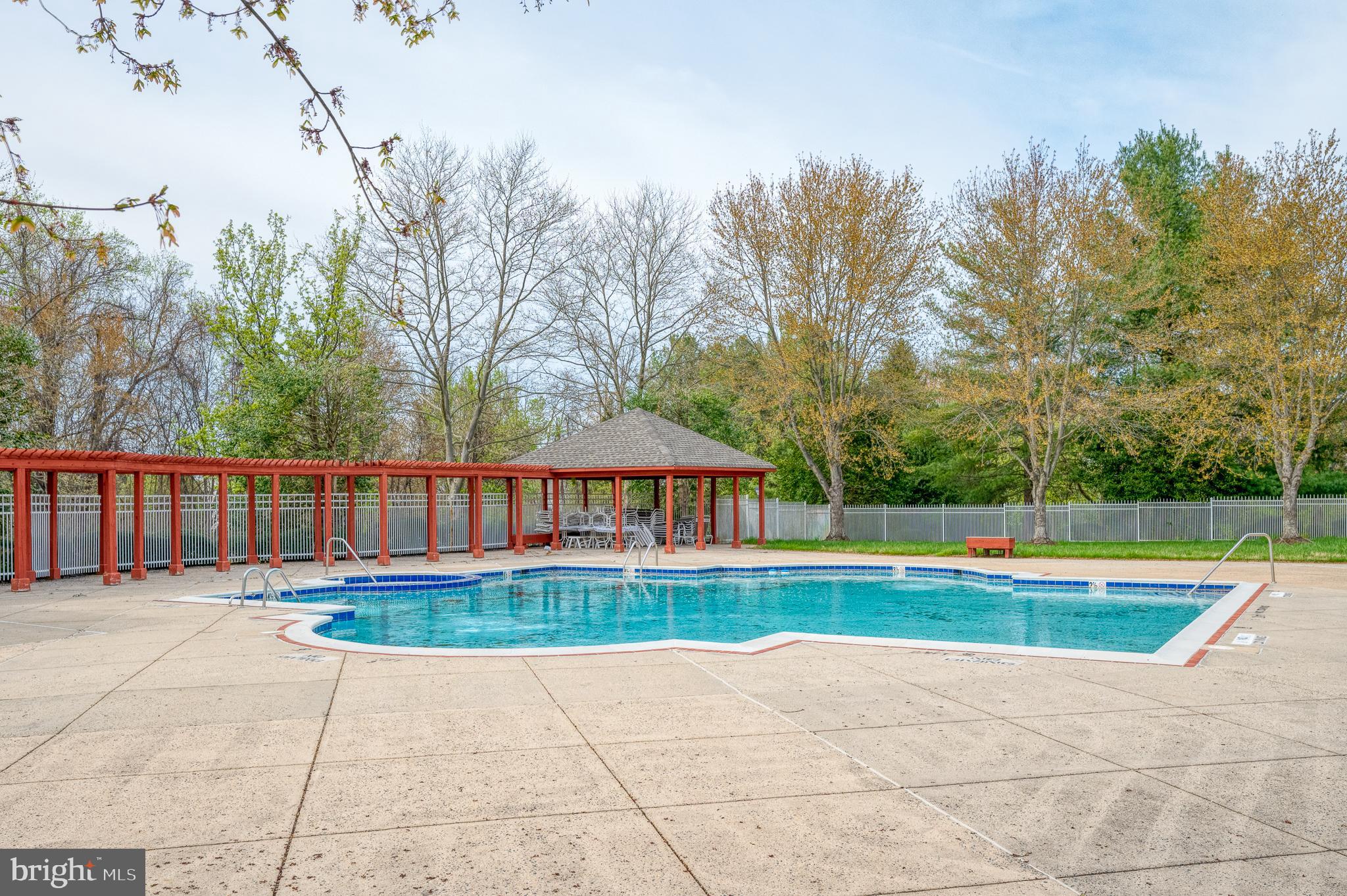 GREENBRIER HILLS - Residential Lease