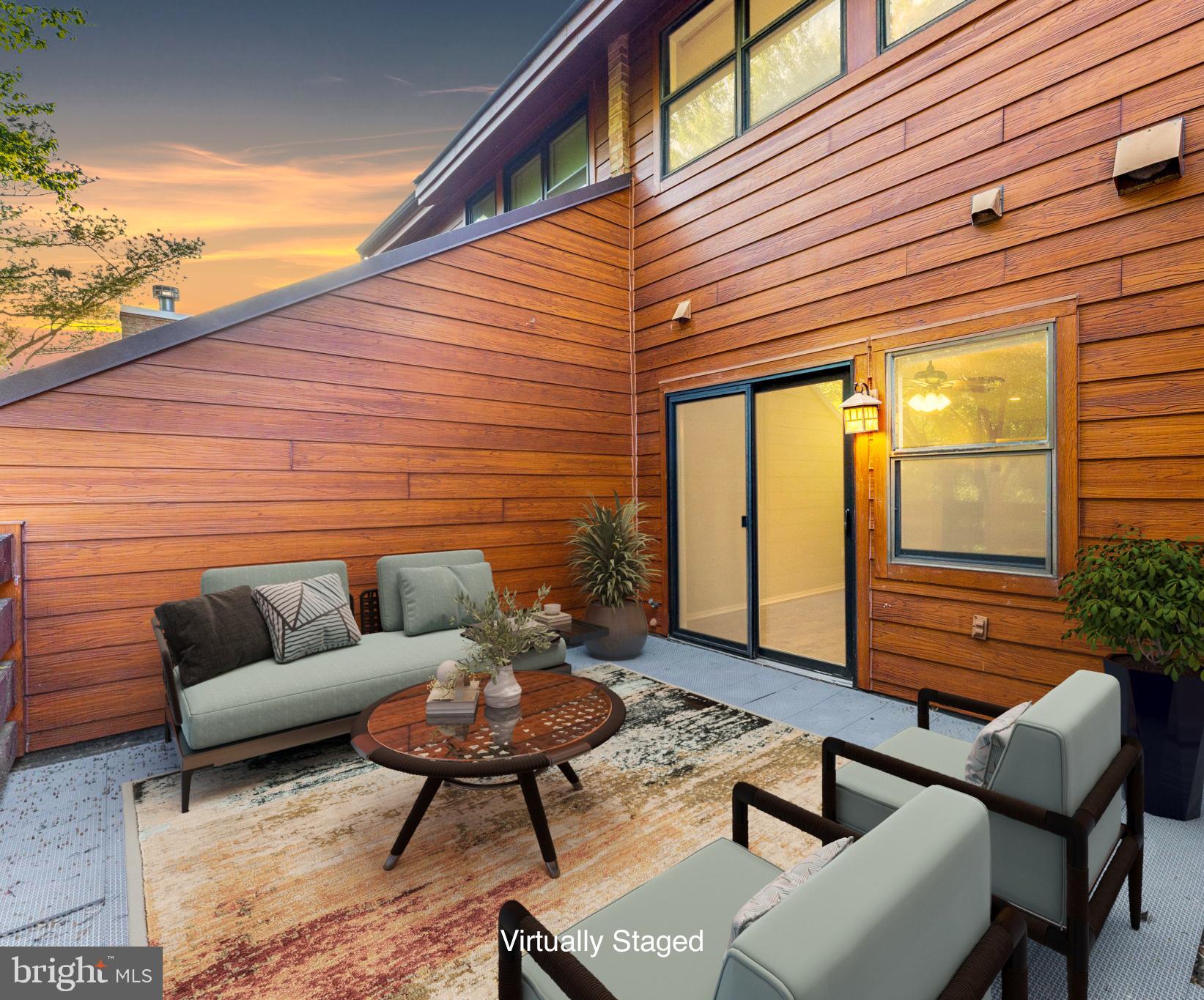 THE PINES - Residential